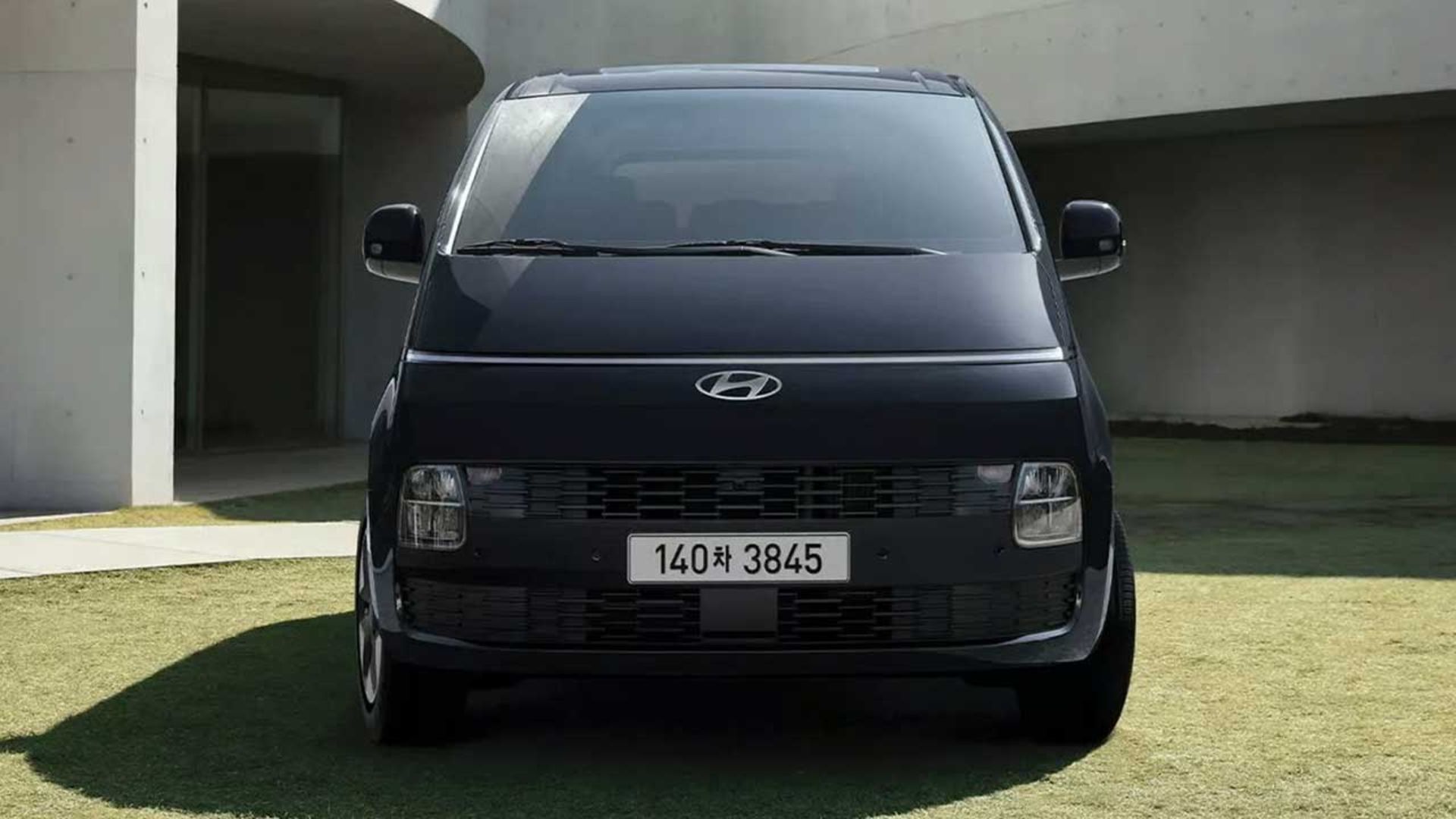 هیوندای استاریا مدل 2026