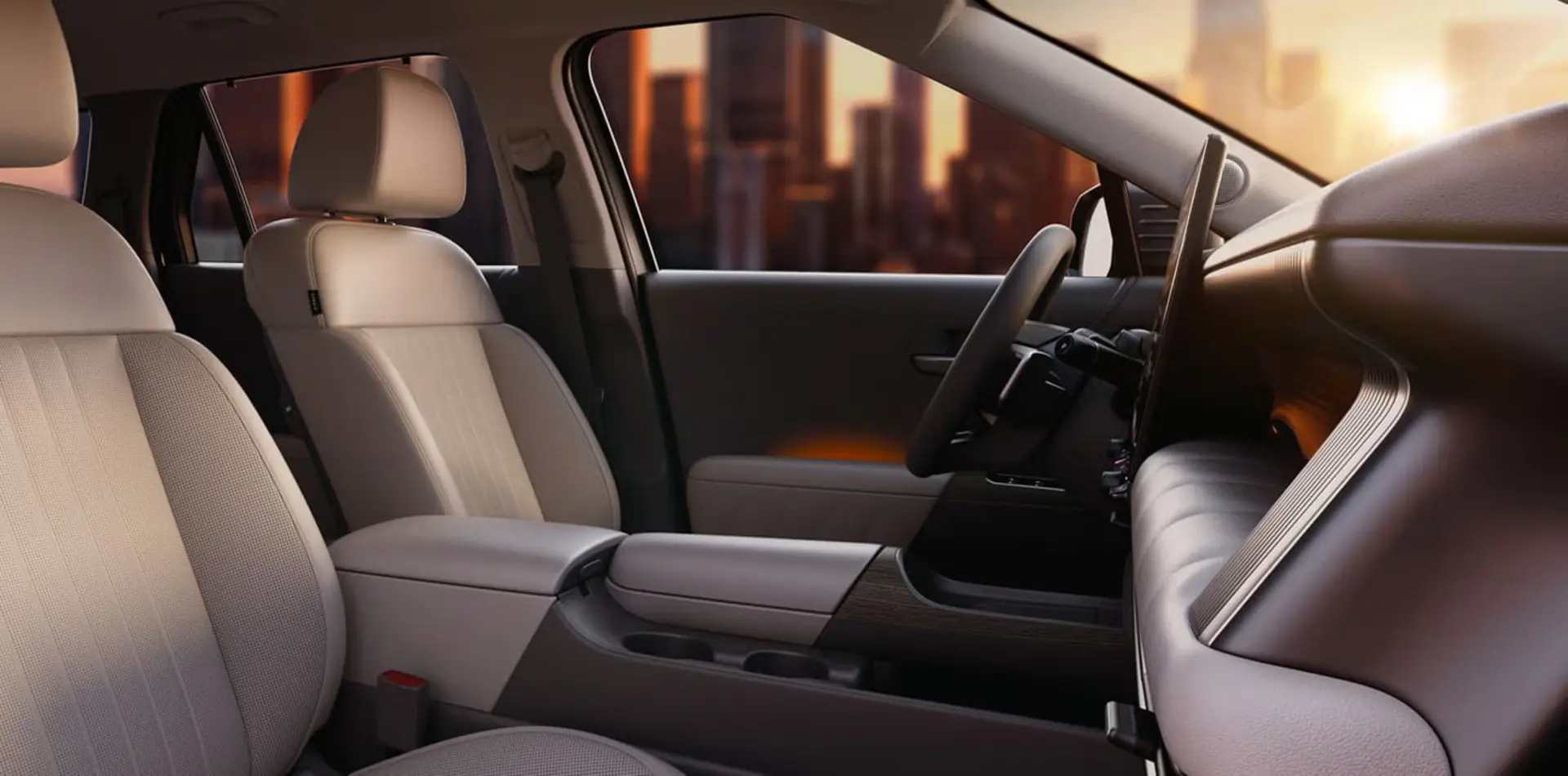 طراحی داخلی و صندلی‌های چرمی خودروی هیوندای توسان (Hyundai Tucson) مدل ۲۰۲۷