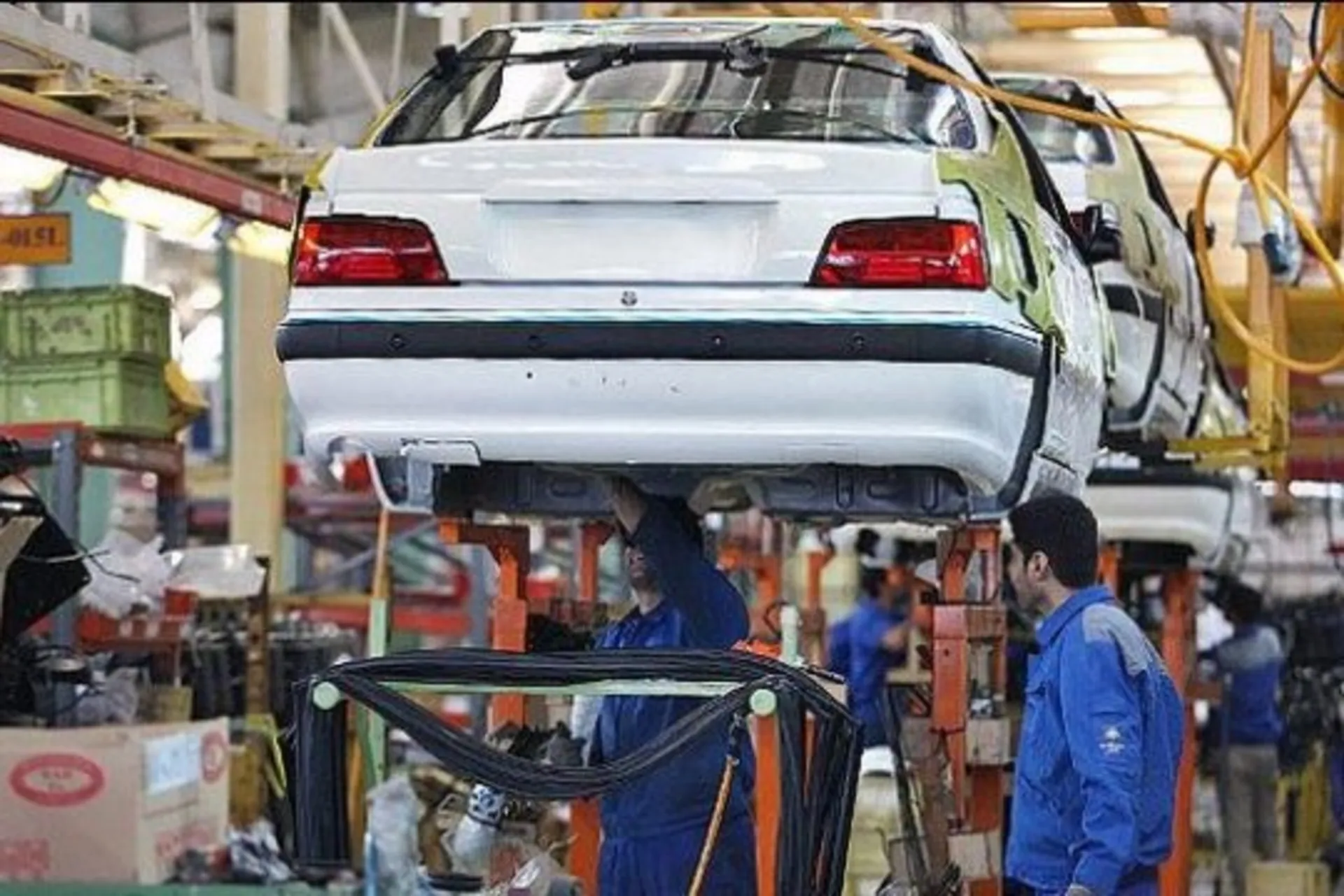 ikco pars car industry