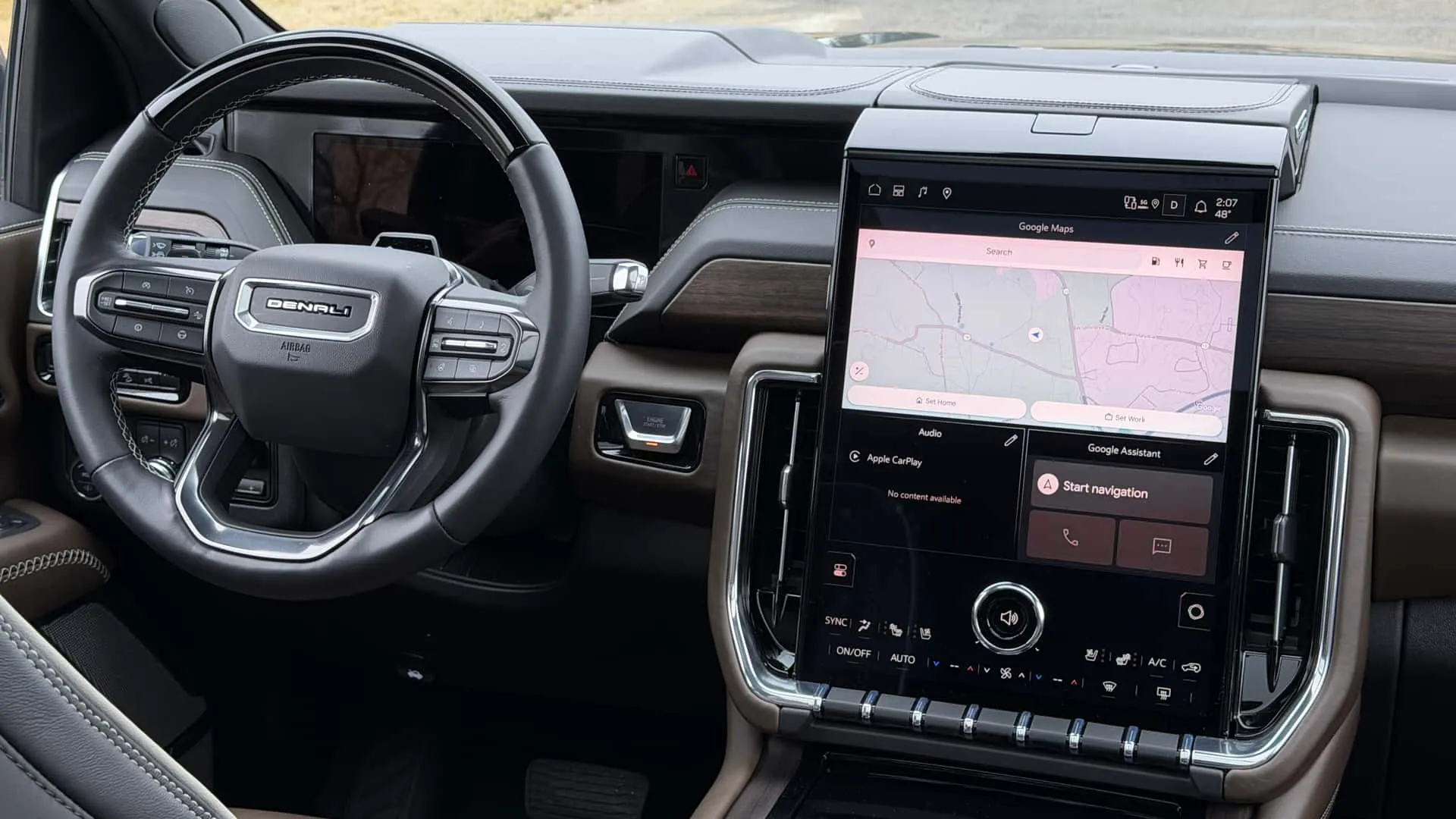 جی‌ام‌سی یوکان دنالی آلتیمیت 