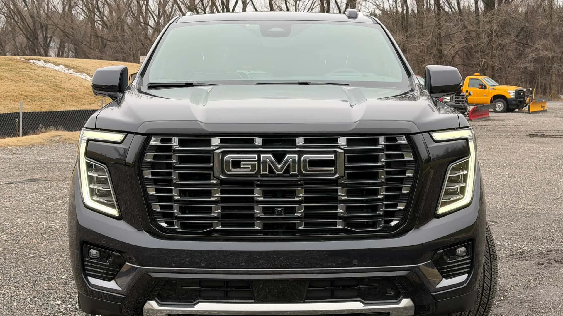 جی‌ام‌سی یوکان دنالی آلتیمیت 