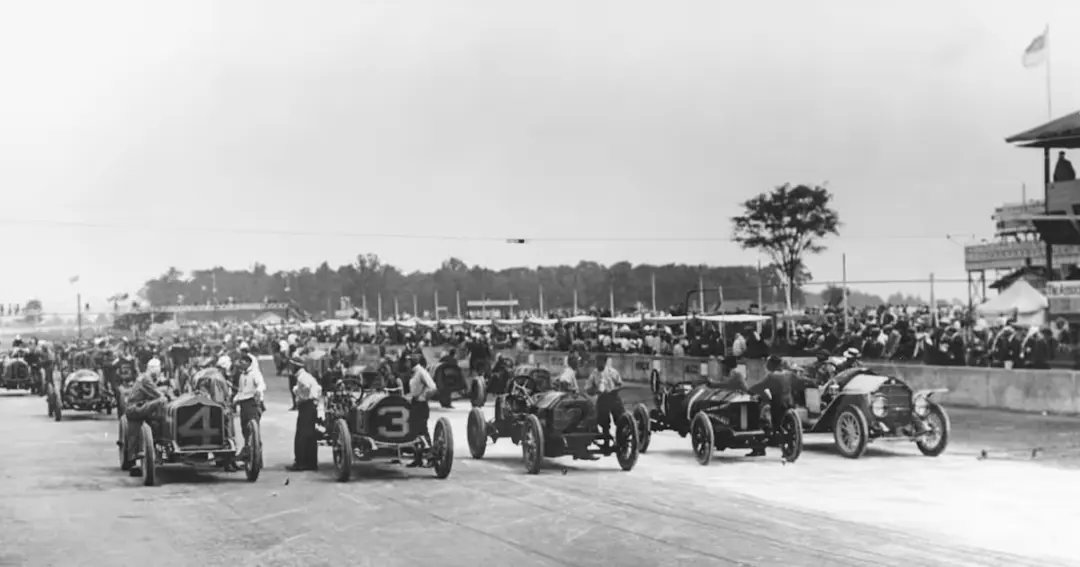 indianapolis speedway history