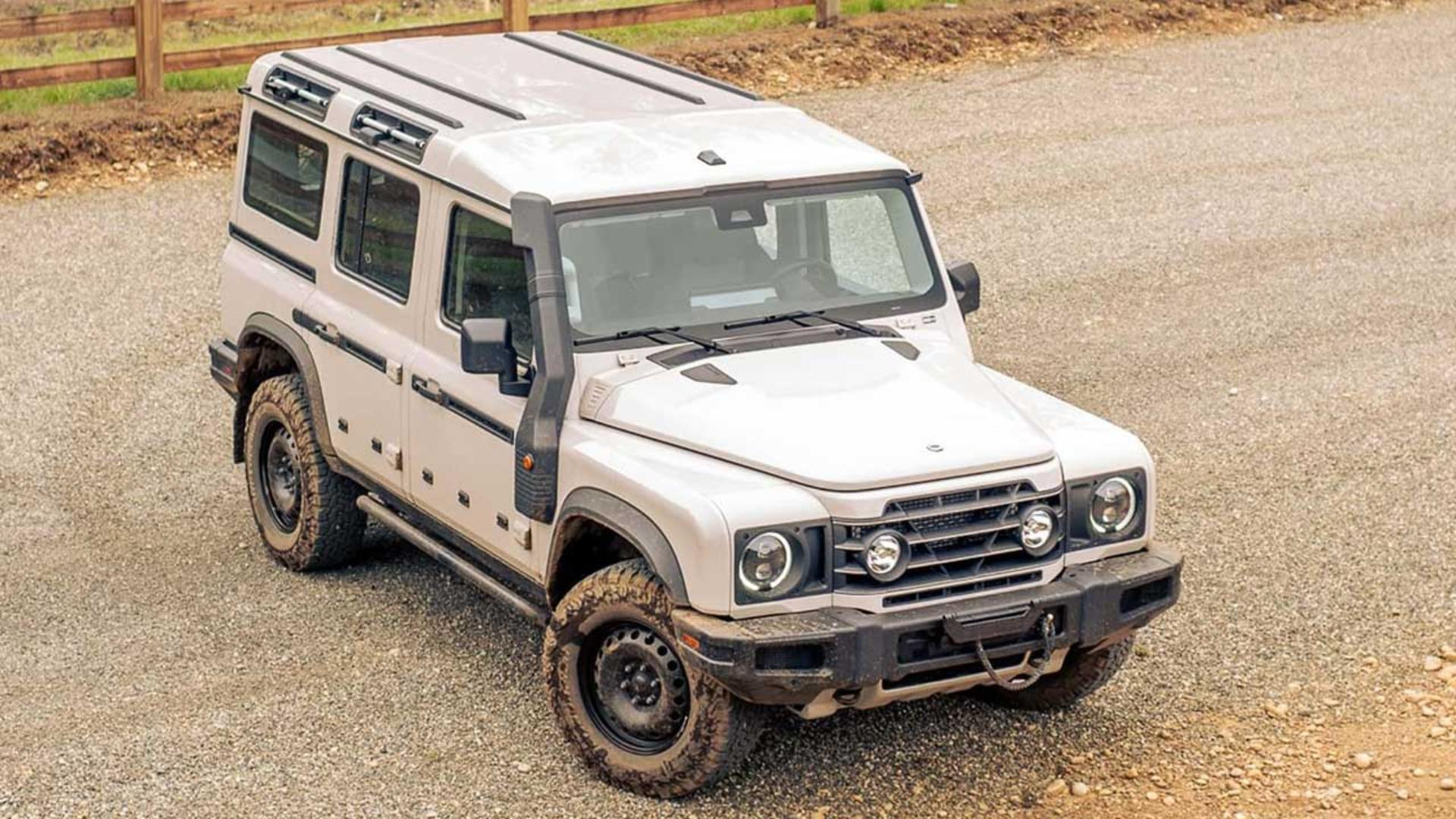 اینیوس گرنادیر