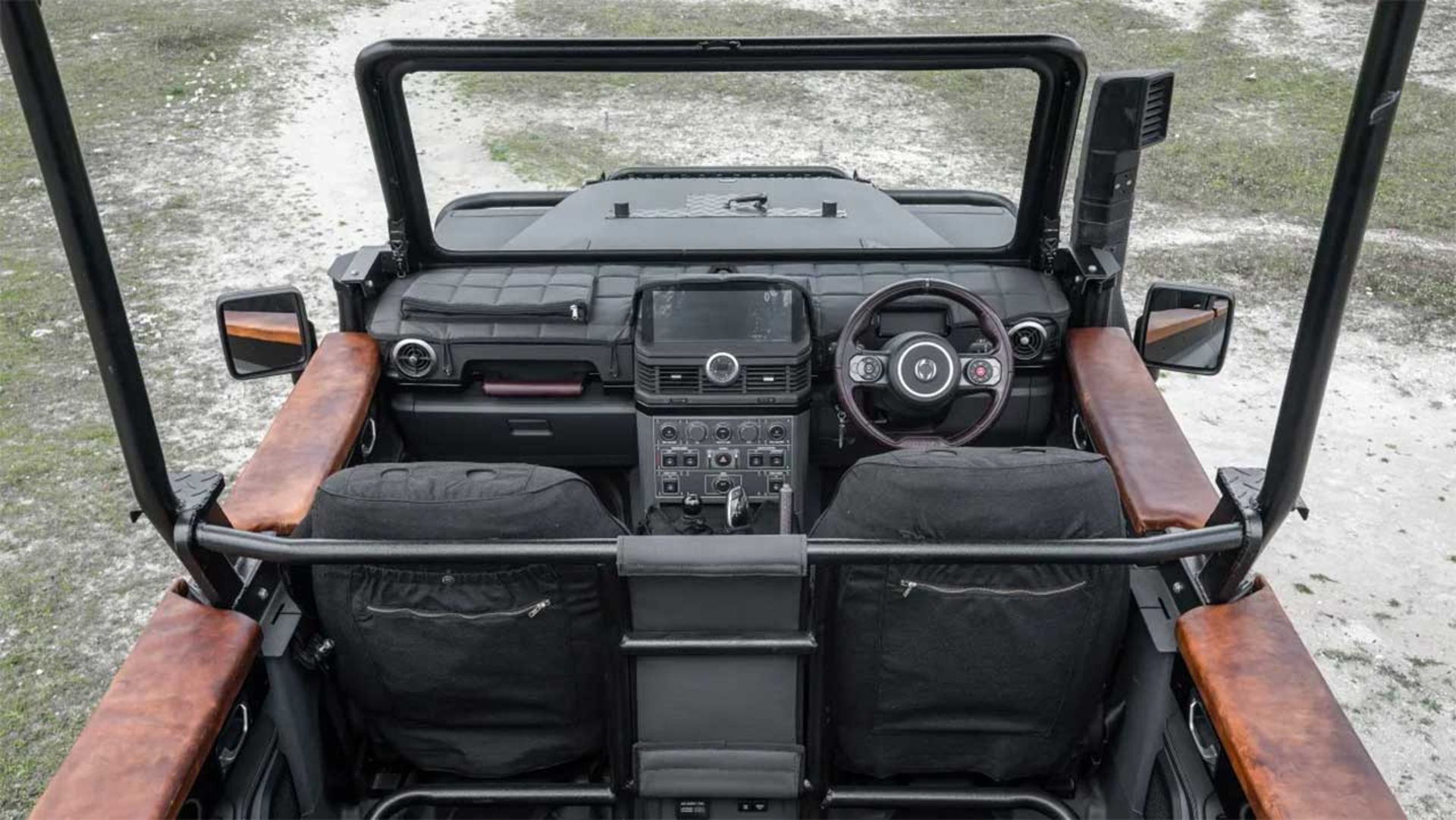 اینیوس گرنادیر Game Viewer 