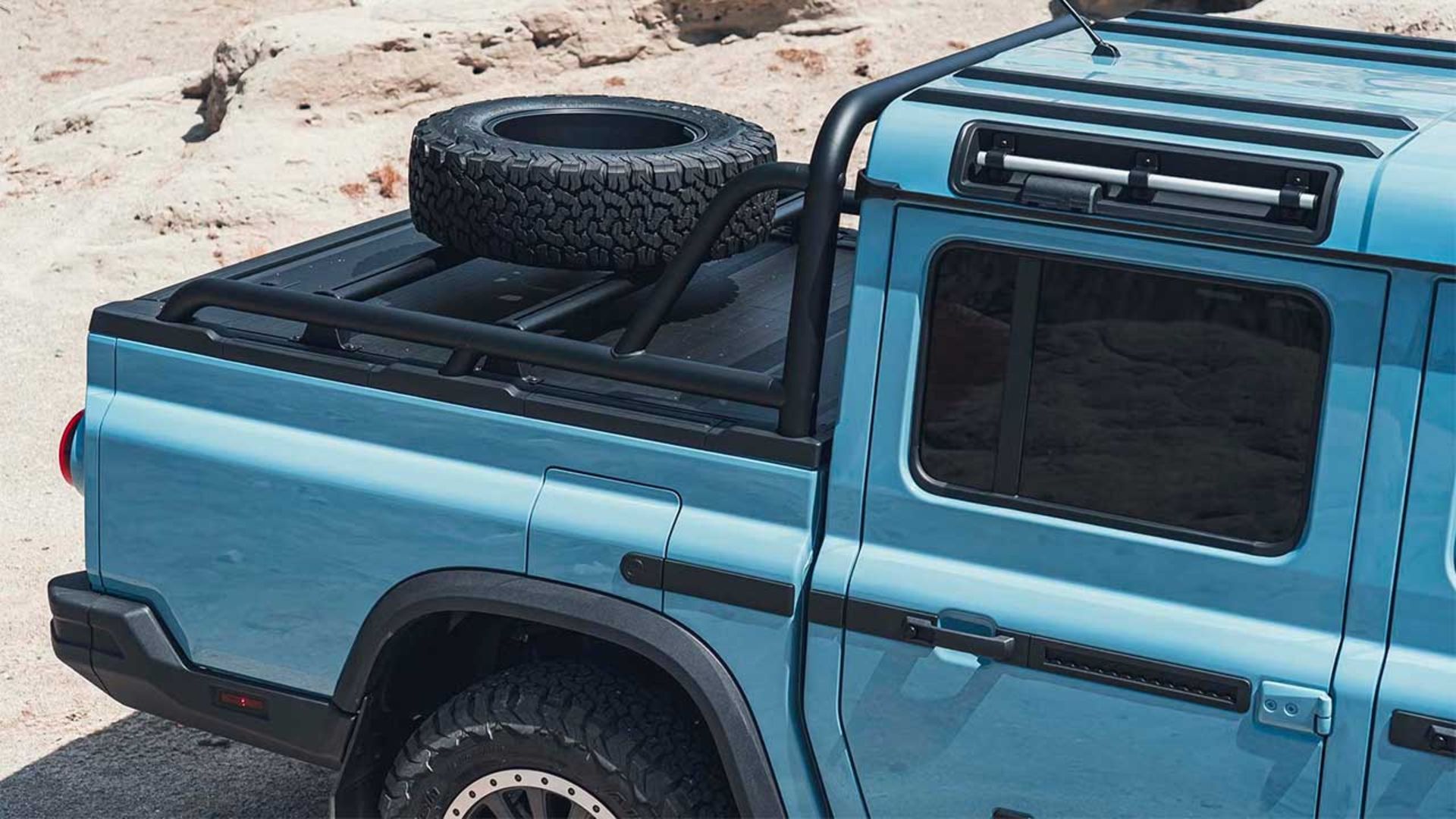 اینیوس گرنادیر پیکاپ