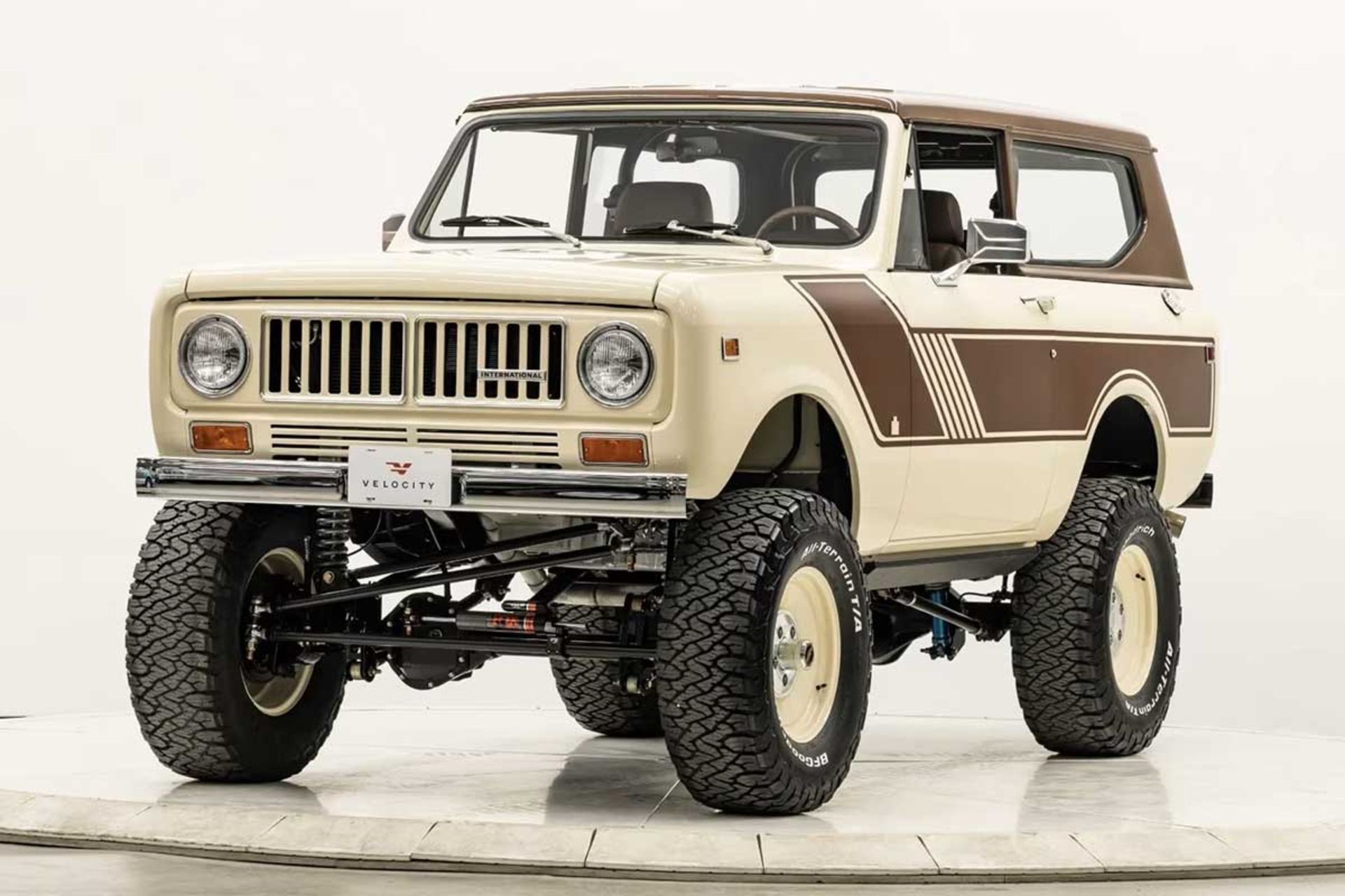 رستوماد اینترنشنال اسکات 