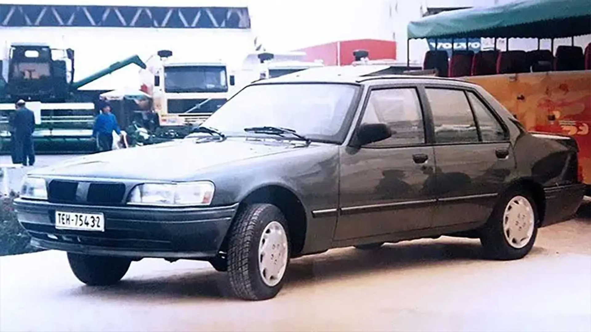 اولین خودروی ملی ایران