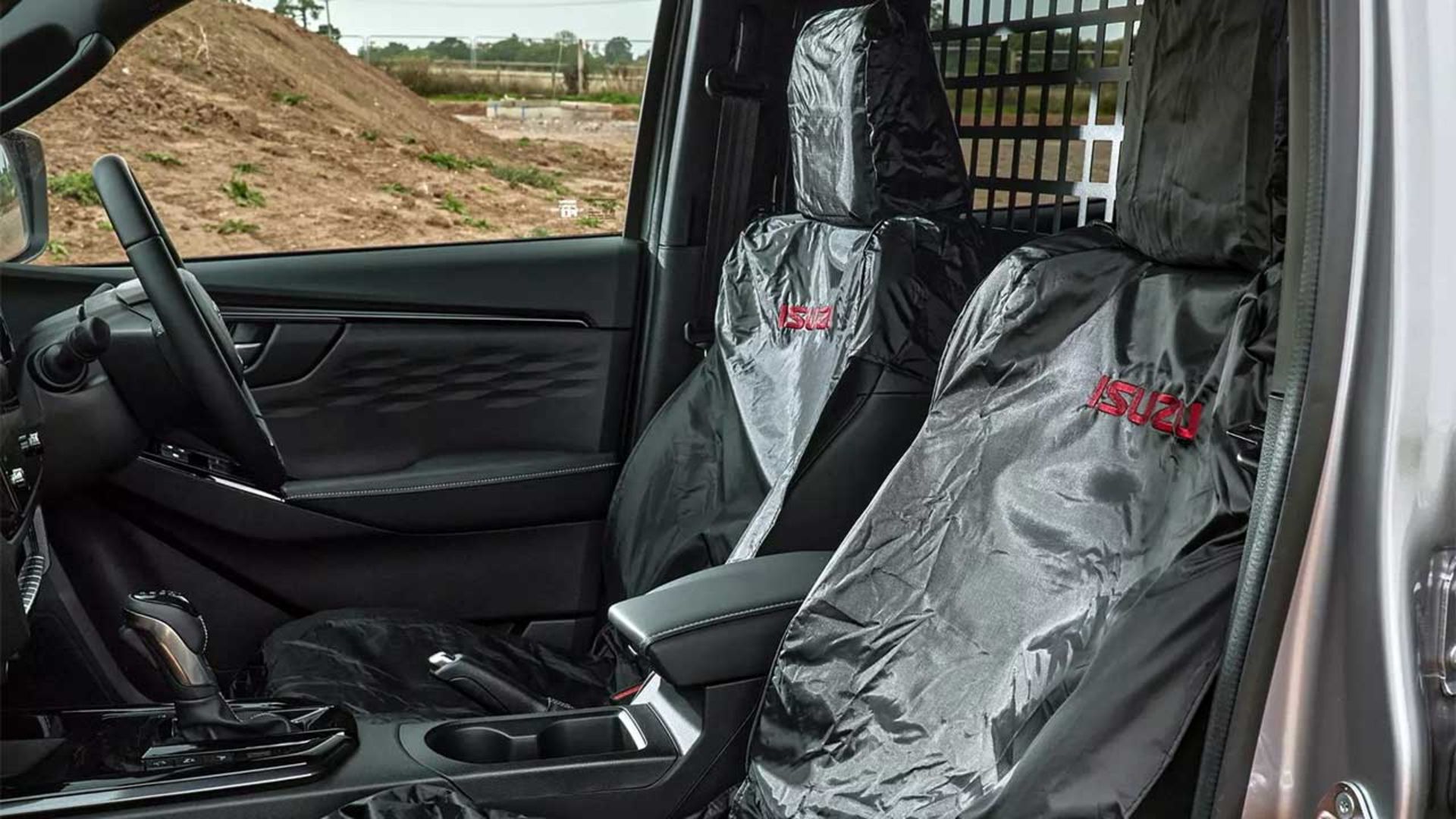 ایسوزو D-Max تجاری