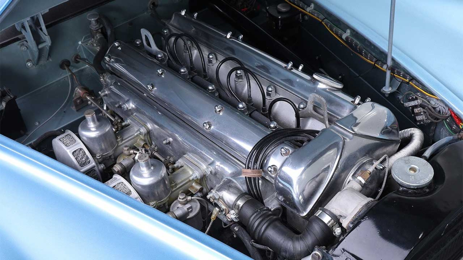 بازطراحی جگوار XK120 مدل 1951