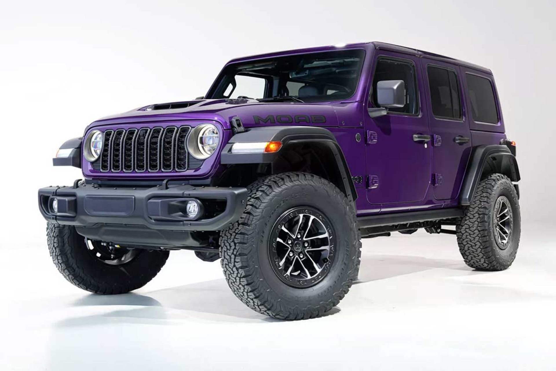 جیپ رانگلر موآب ۳۹۲