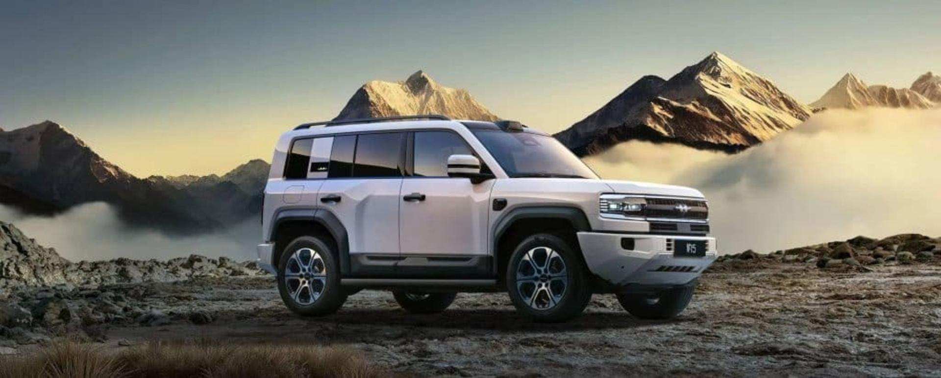   jetour G700 phev iran