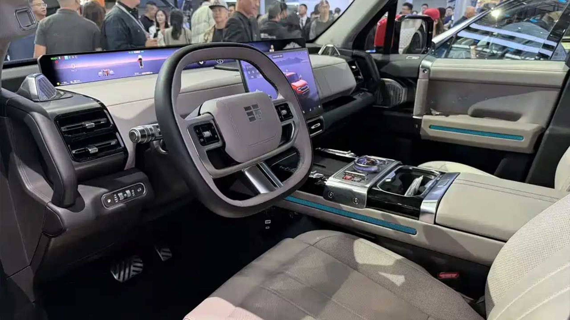 جتور G700 رالی ادیشن