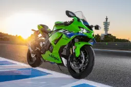 کاوازاکی نینجا zx-10r
