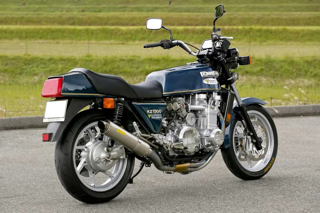کاوازاکی Z1300