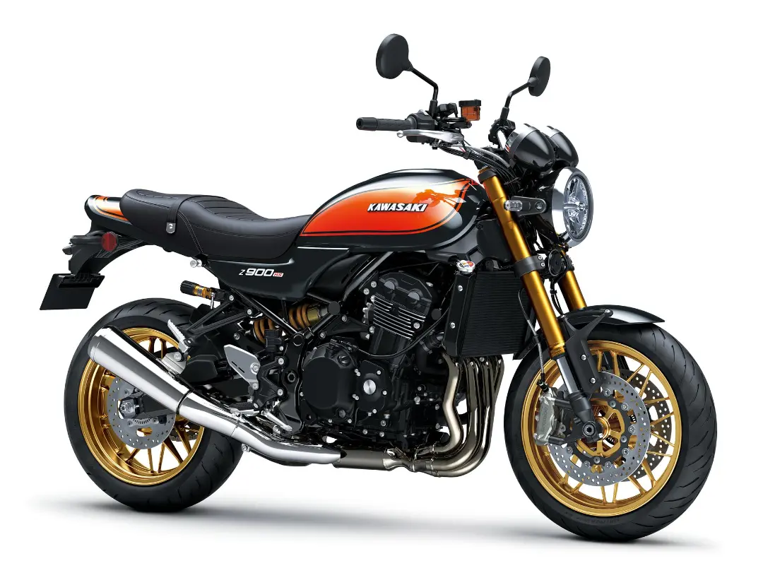 کاوازاکی z900rs