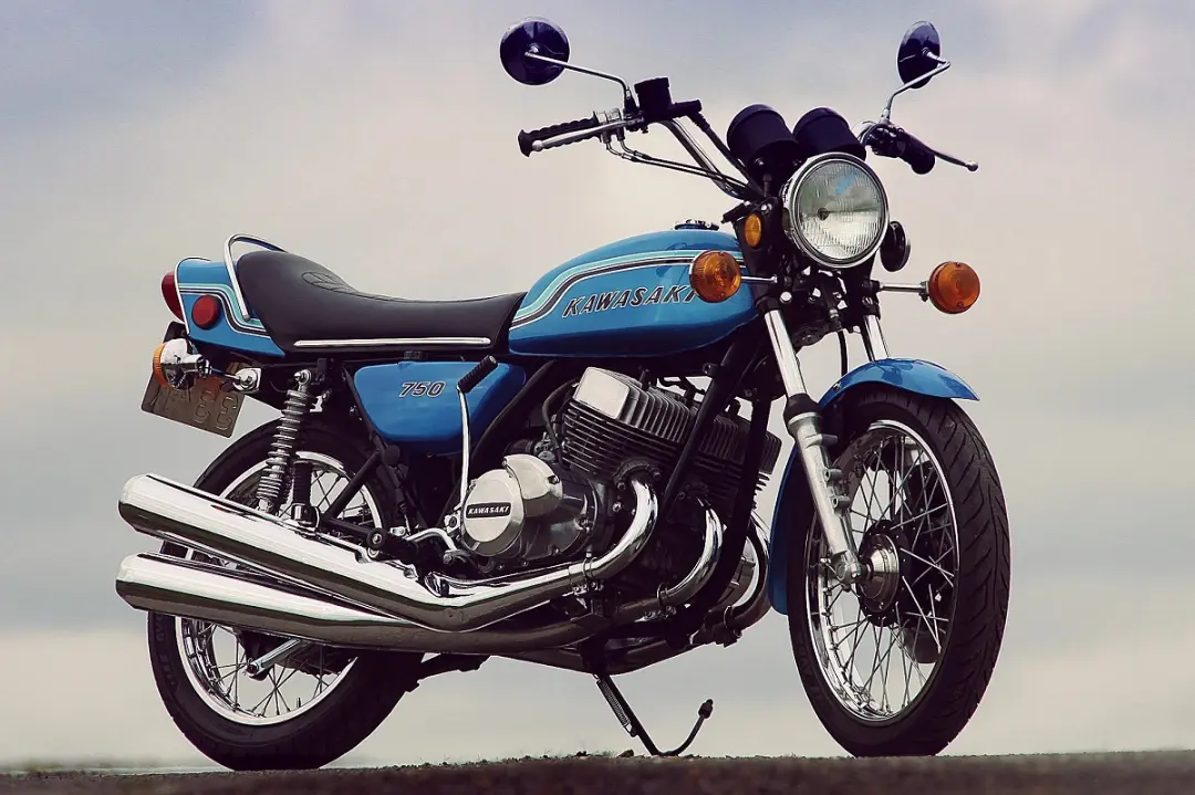 کاوازاکی h2-750