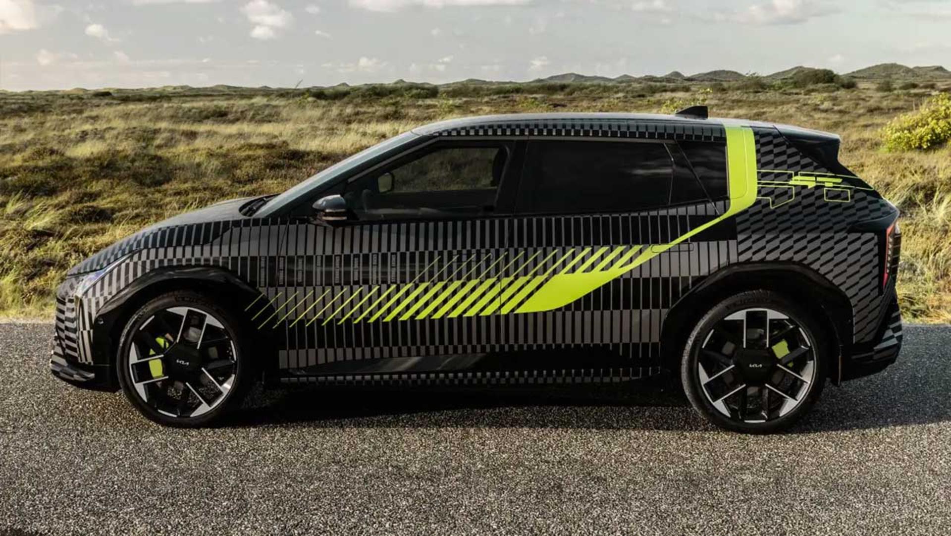کیا EV4 GT