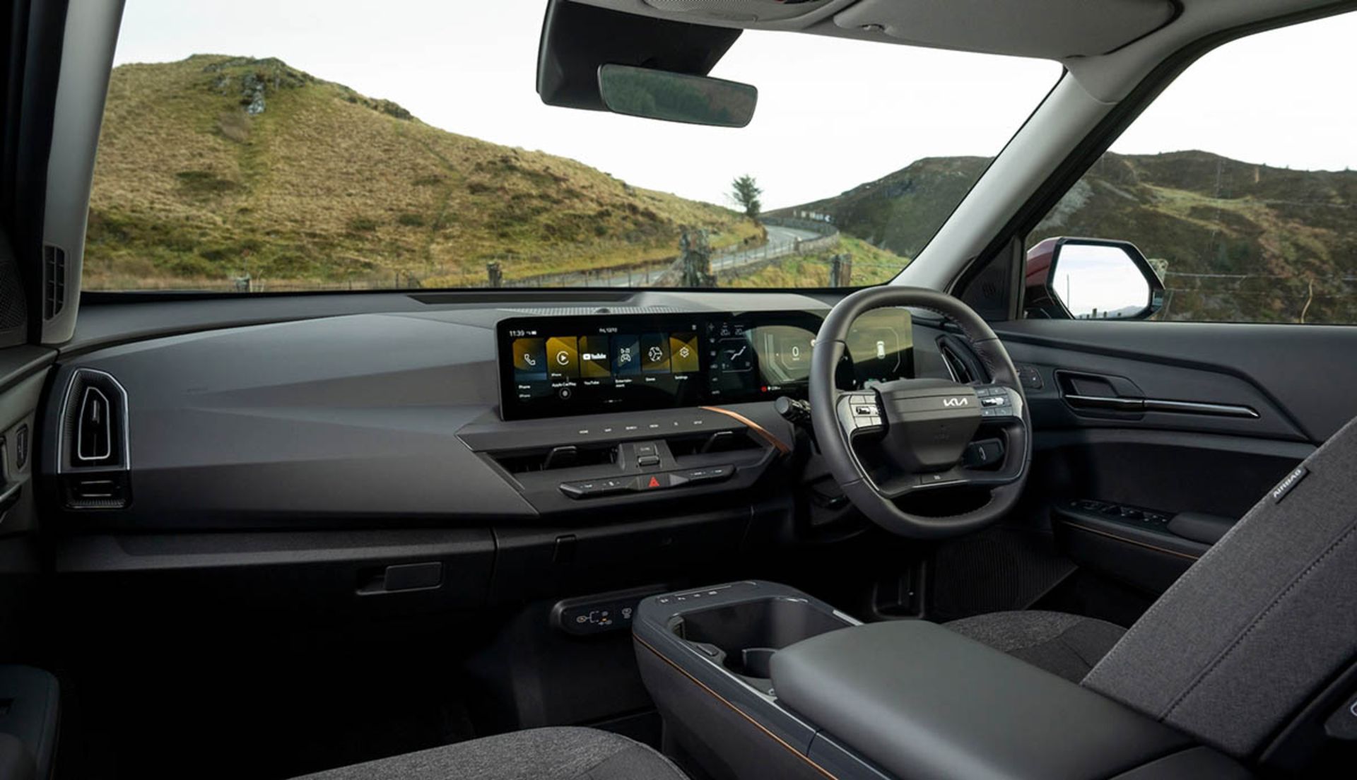 داشبورد کیا EV5 برقی