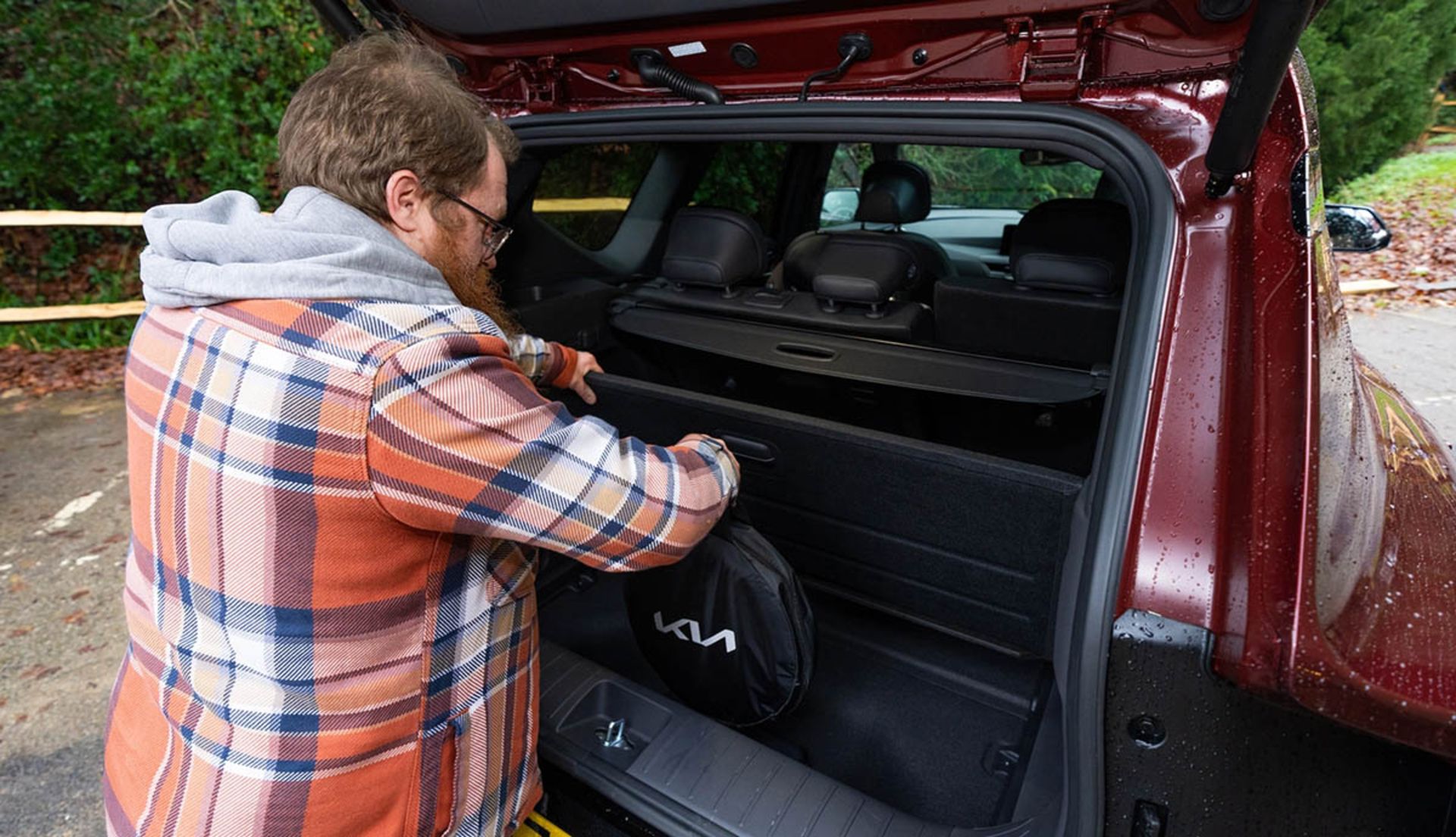 فضای بار کیا EV5 برقی