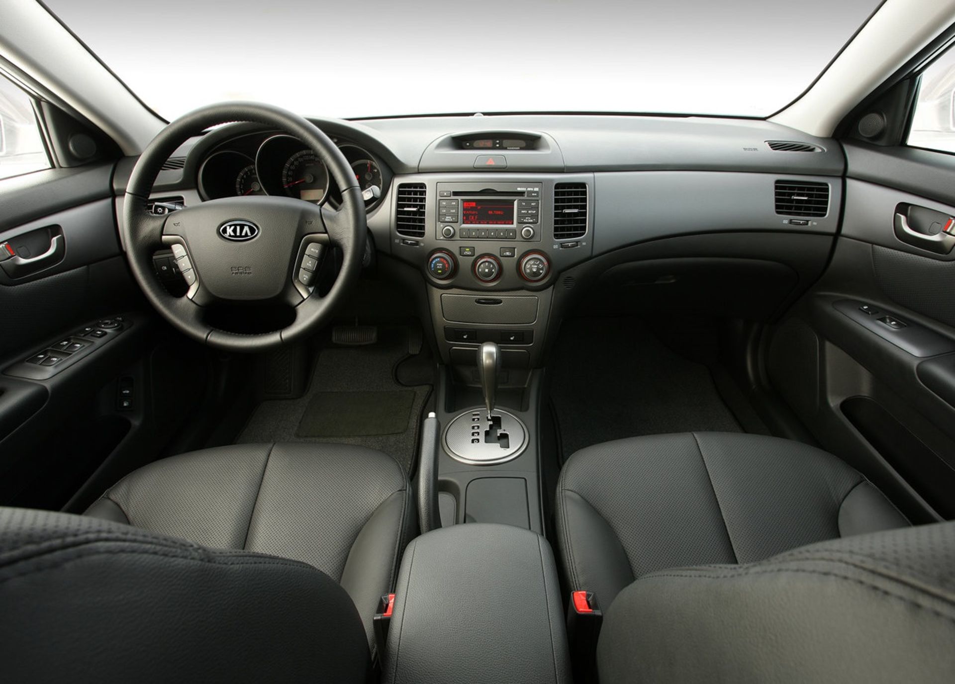 کابین کیا اپتیما 2009