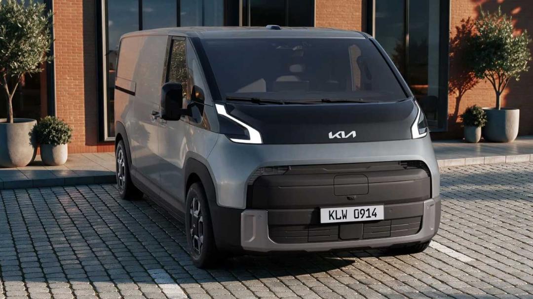 ون الکتریکی کیا PV7 (Kia PV7) با طراحی مدرن و بدنه خاکستری