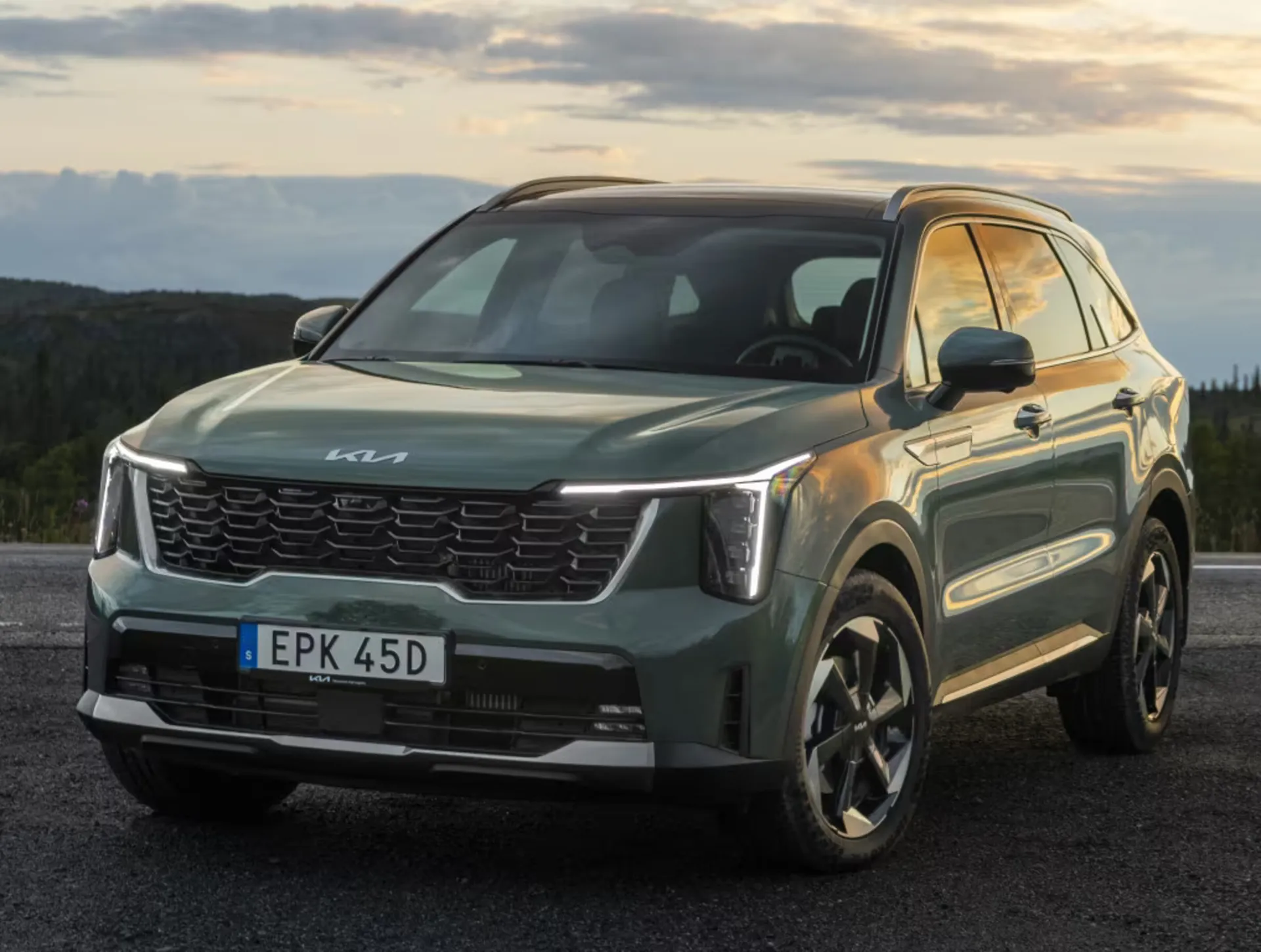 KIA sorento 2025 iran