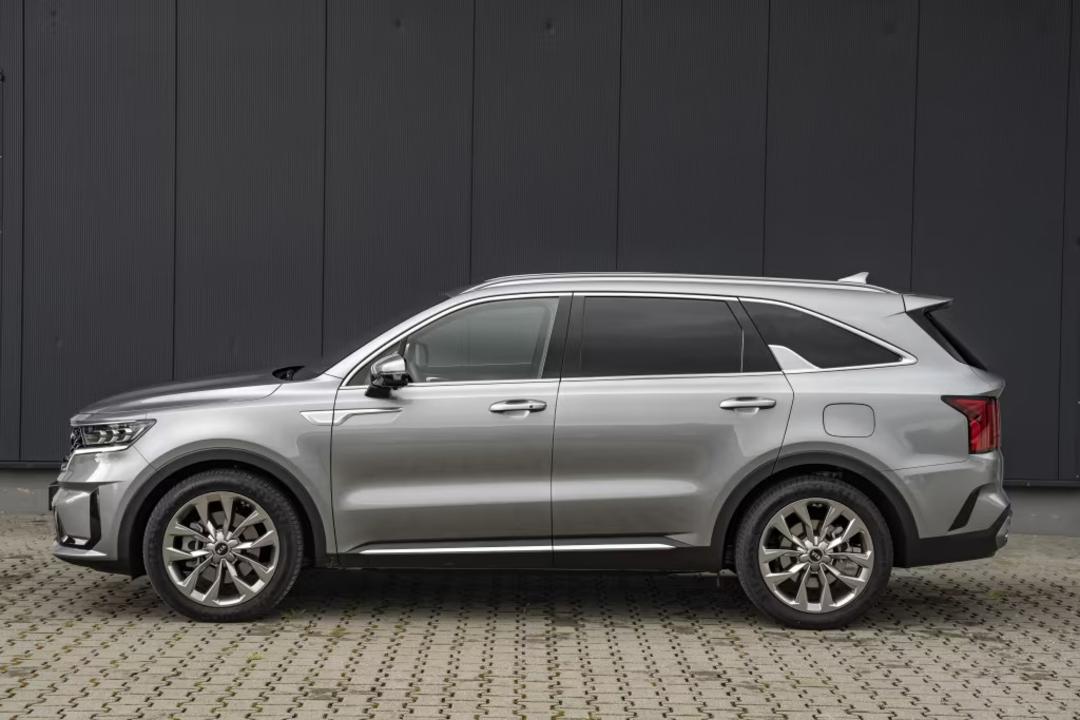 KIA sorento 2025 iran