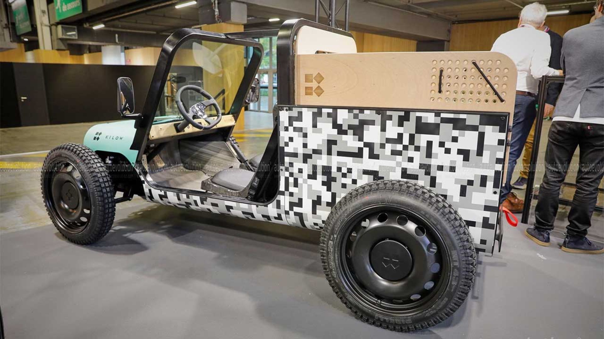 باگنول جیپ فرانسوی برقی