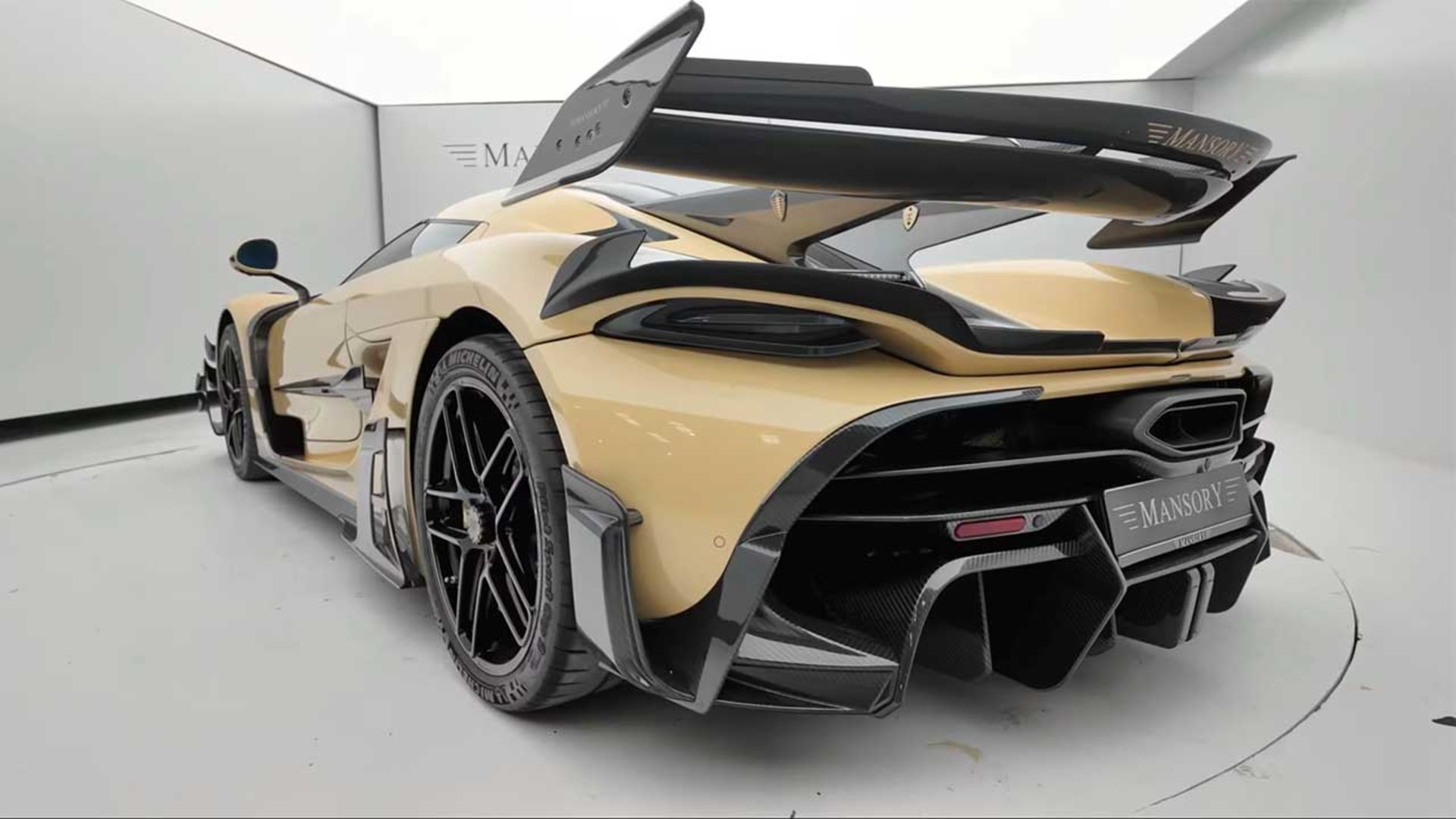 کونیگزگ یسکو منصوری