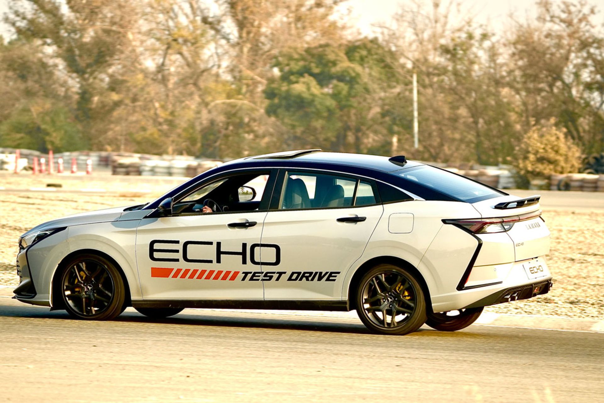 تست درایو لاماری اکو در پیست آزادی