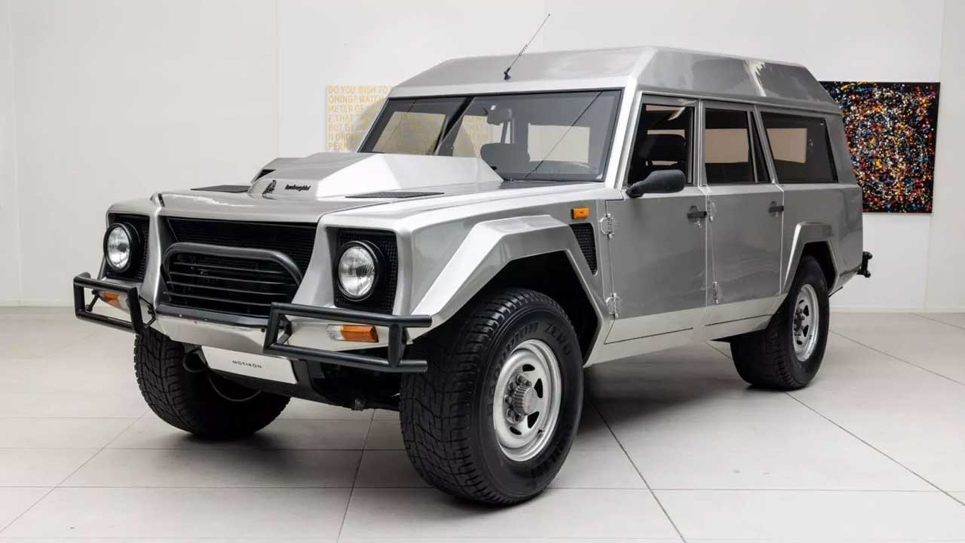 لامبورگینی LM002 استیشن