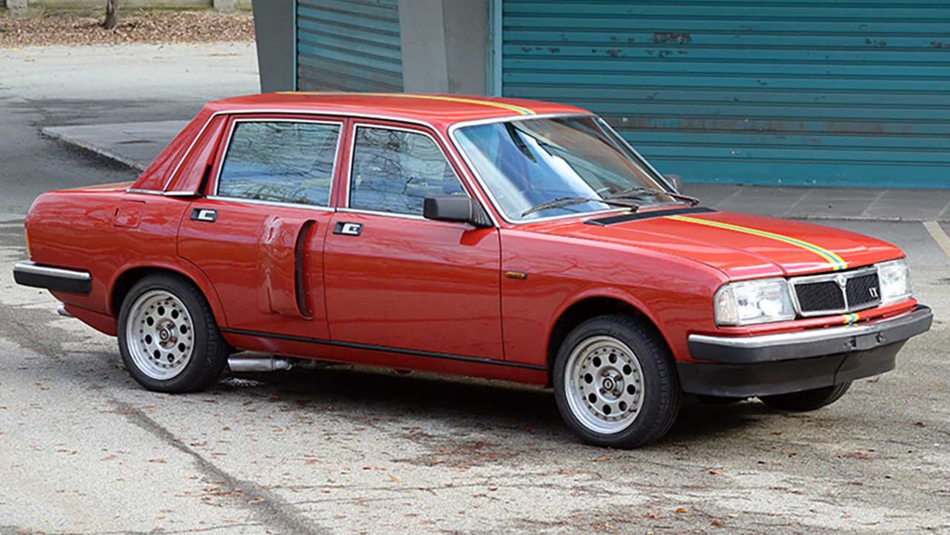 لانچیا ترِوی بی‌موتوره