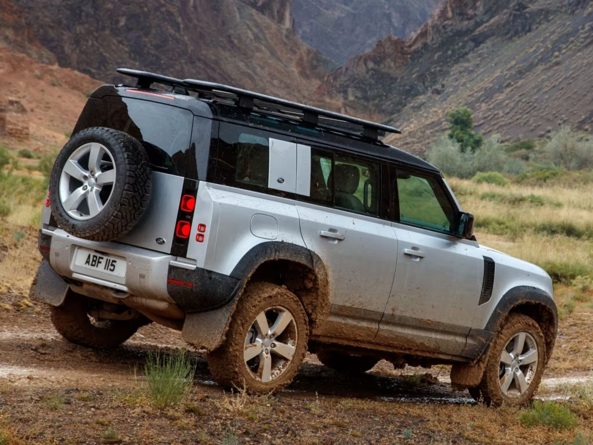 Land Rover Defender