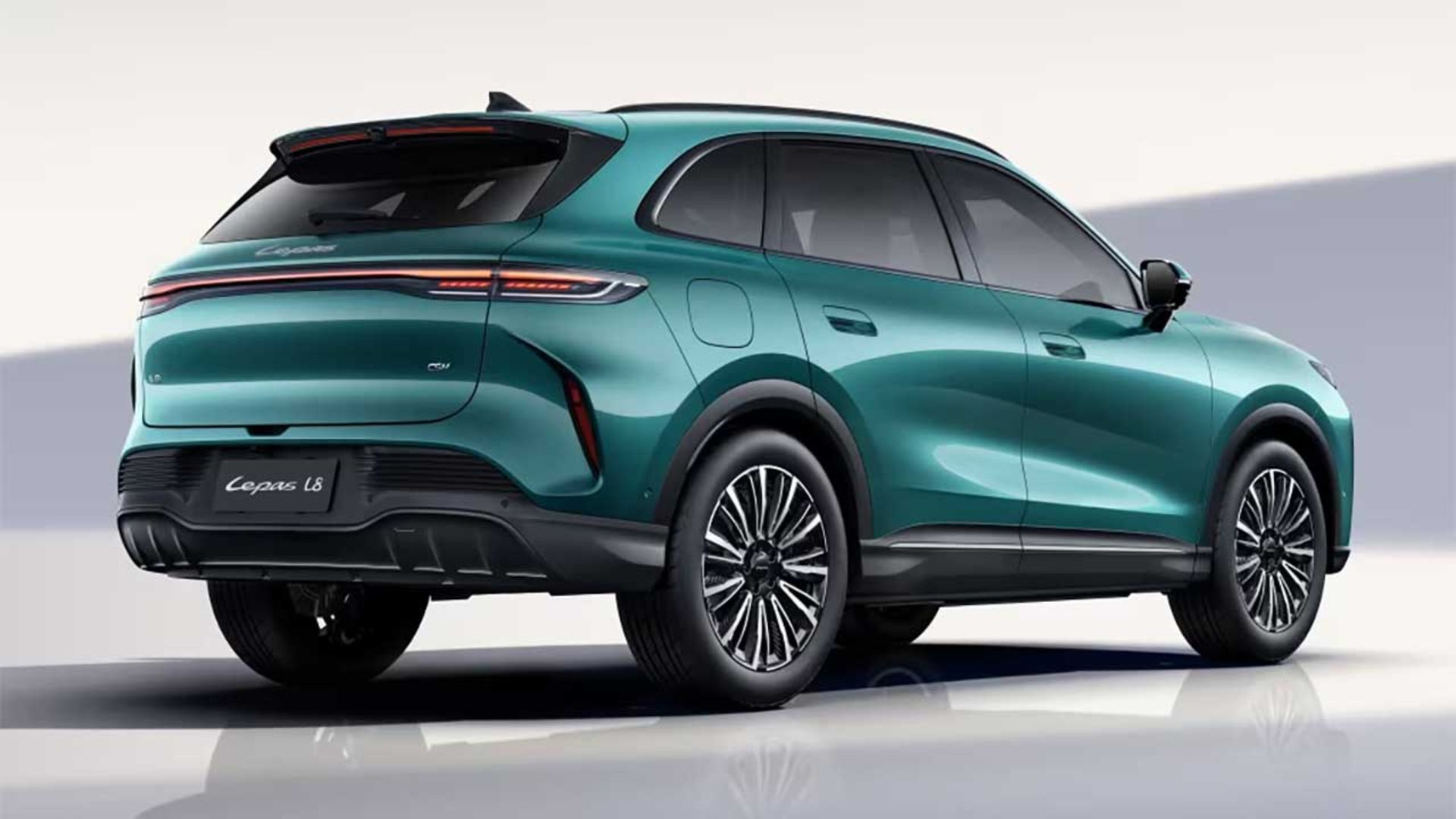 چری لیپاس L8