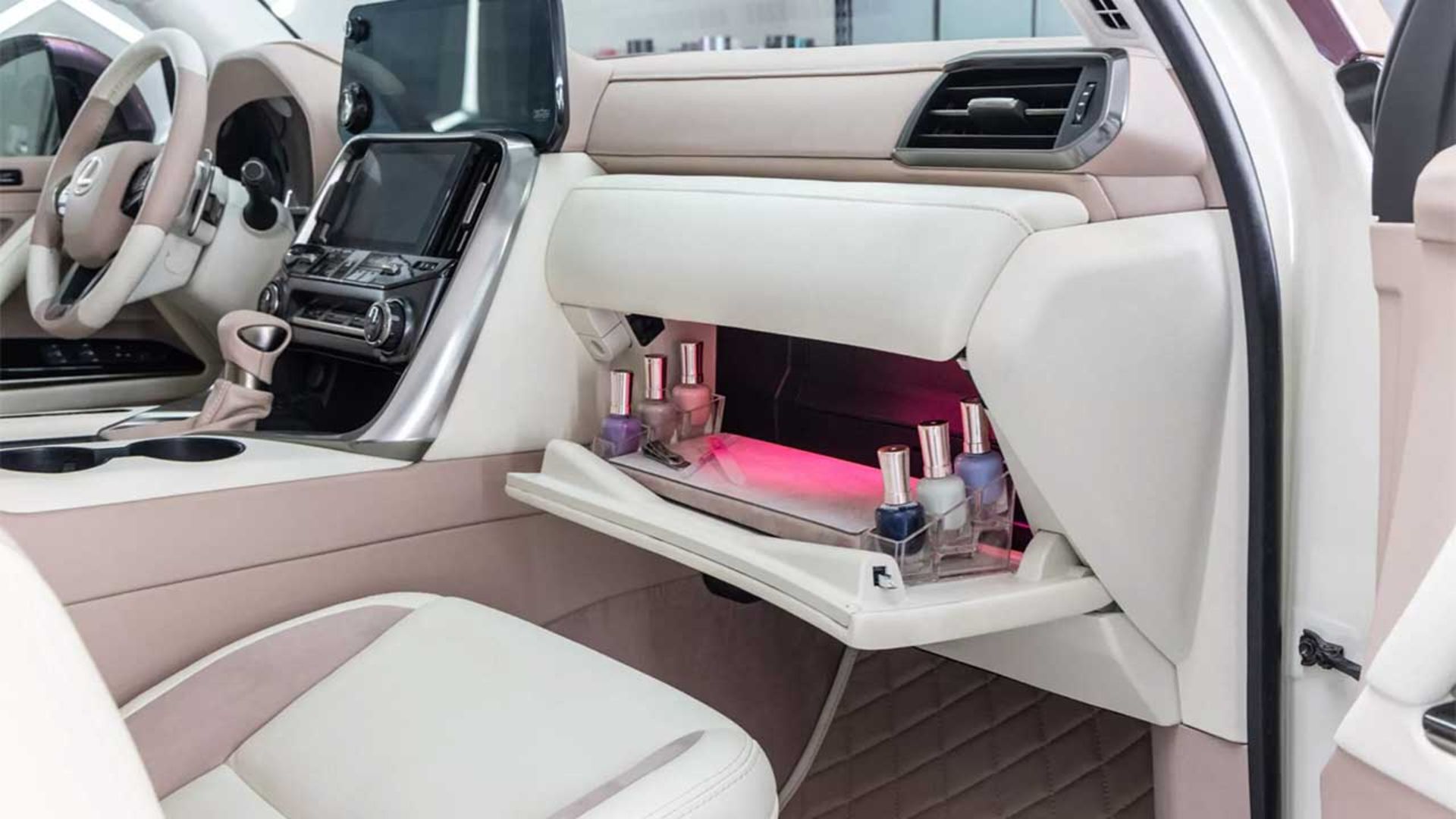 لکسوس LX Glam کانسپت