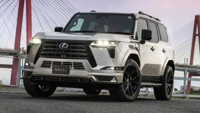 لکسوس GX 550 (Lexus GX 550) مجهز به کیت بدنه خشن Novel