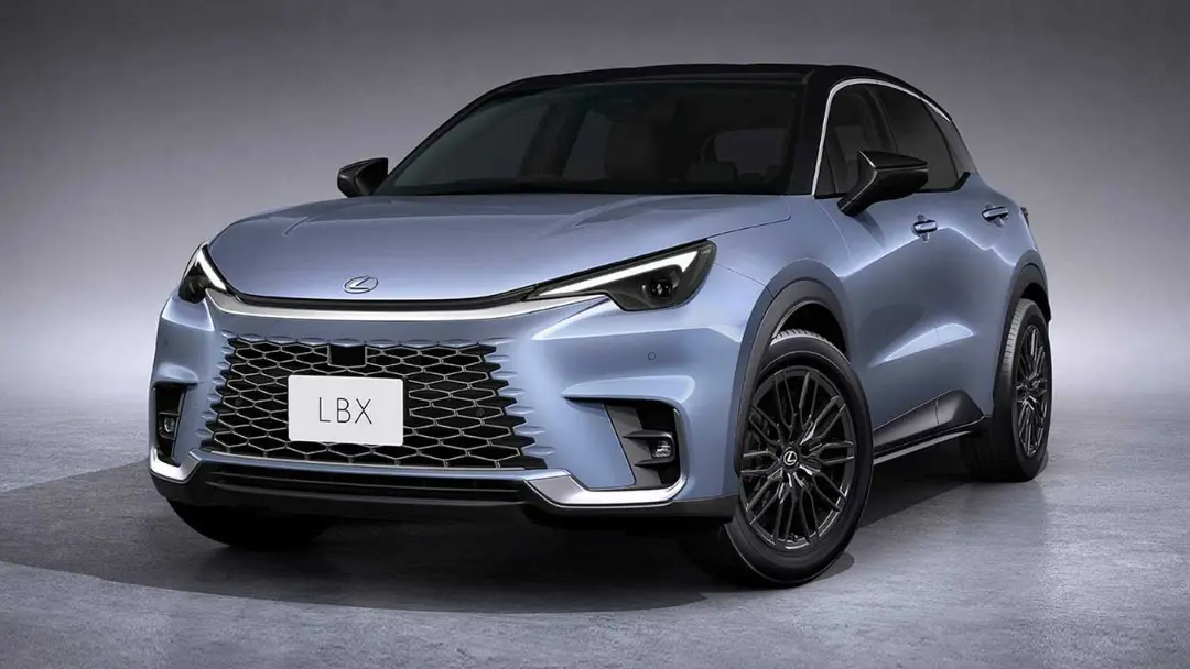 لکسوس LBX مدل 2027 نمای جلو