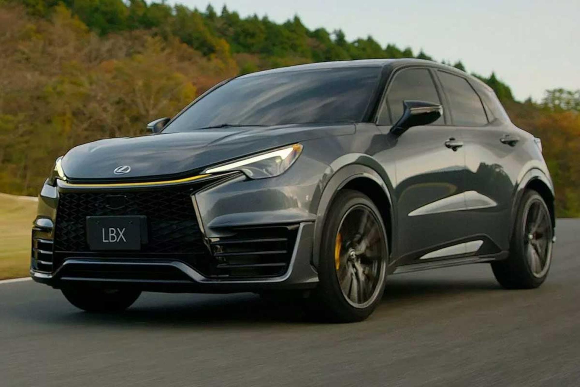 لکسوس LBX موریزو RR