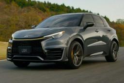 لکسوس LBX موریزو RR