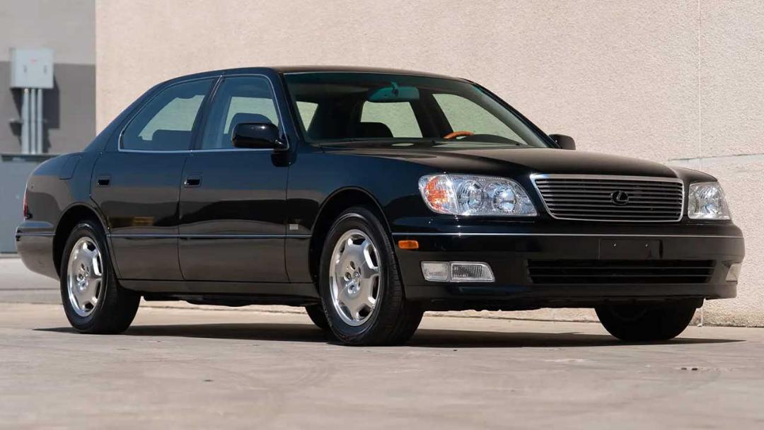 لکسوس LS400 مدل ۲۰۰۰