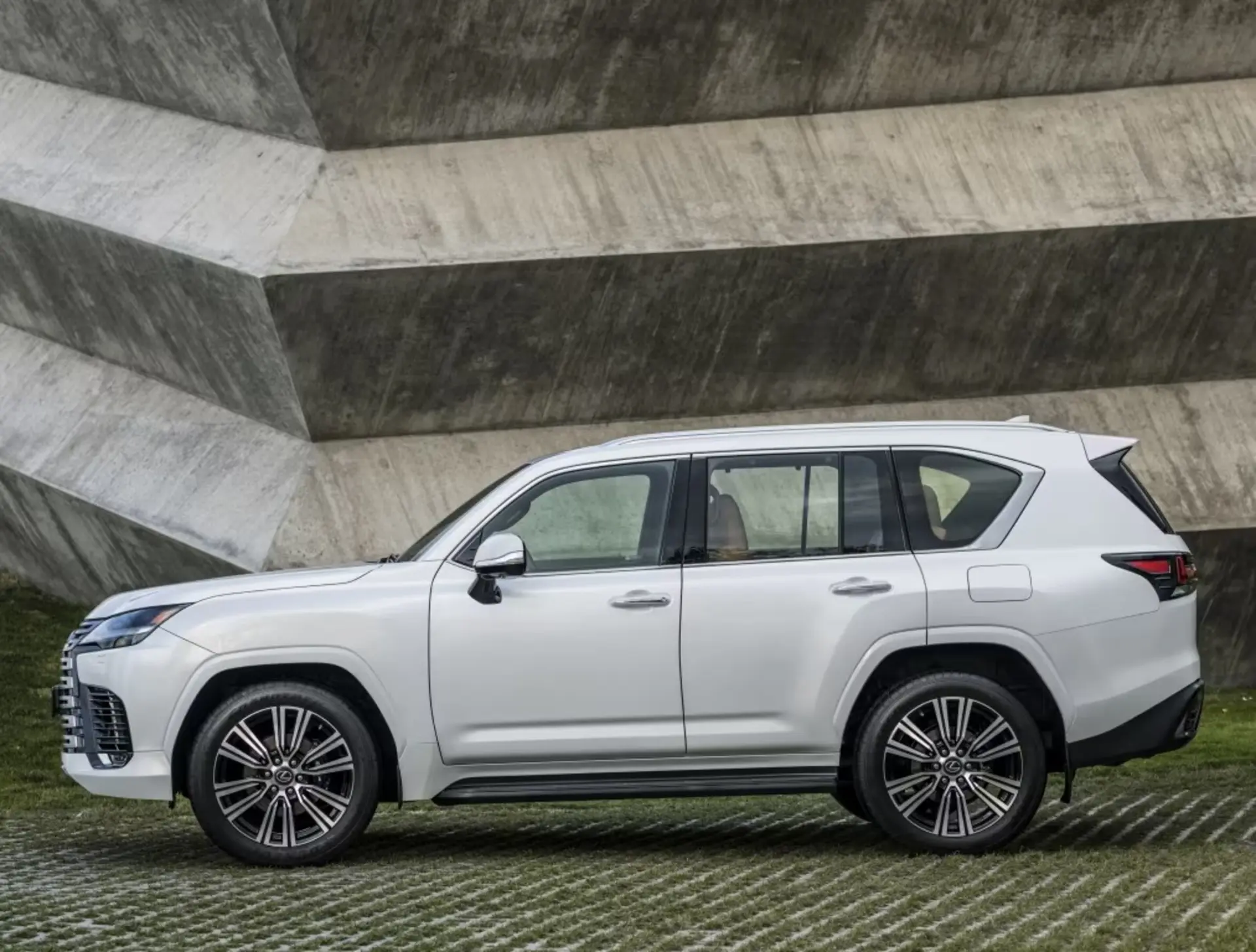 lexus lx600 LX 600