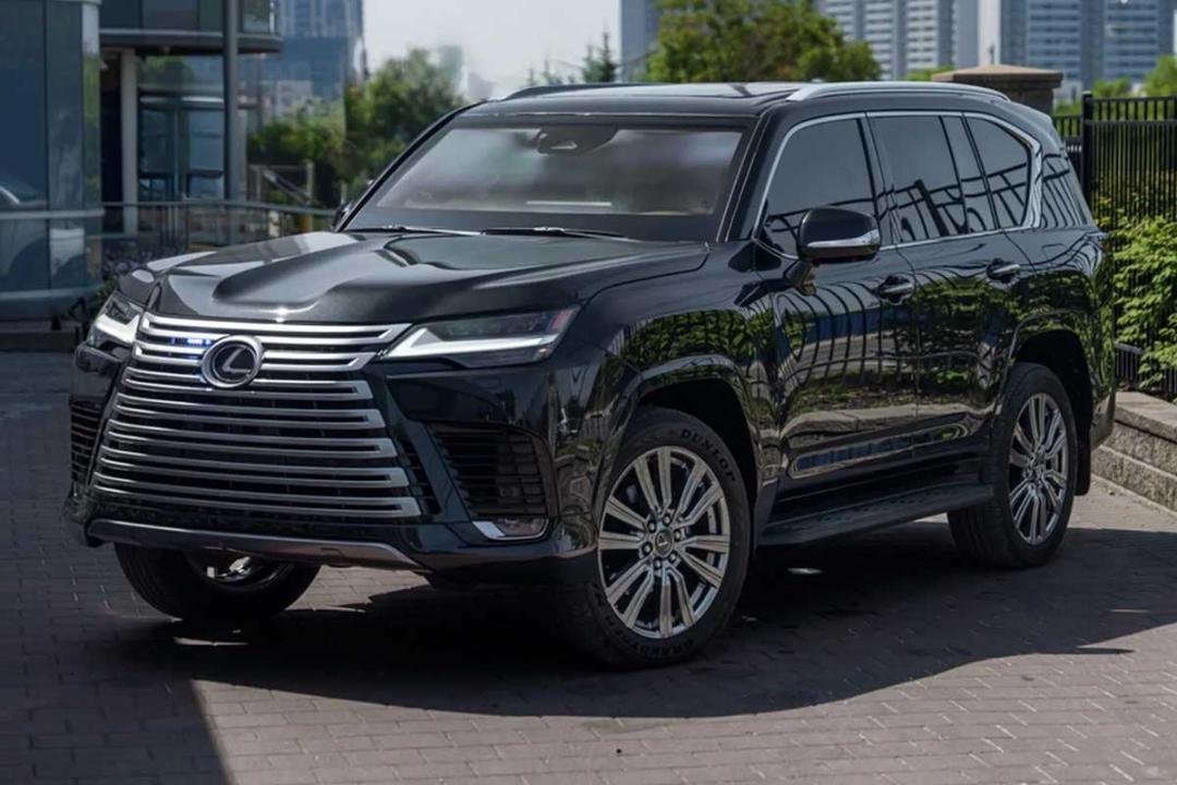 لکسوس LX700 ضدگلوله 