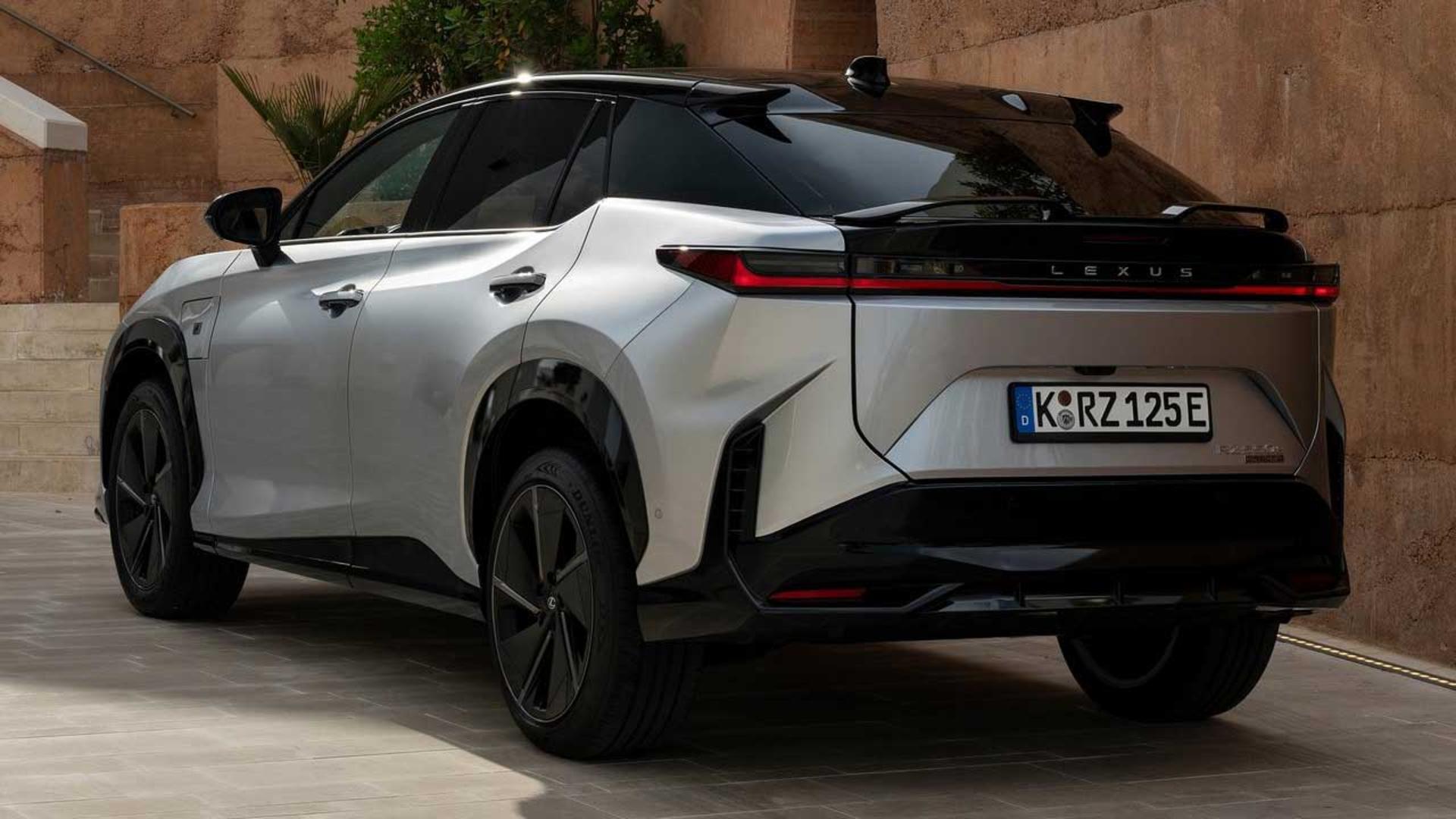 لکسوس RZ مدل 2026 