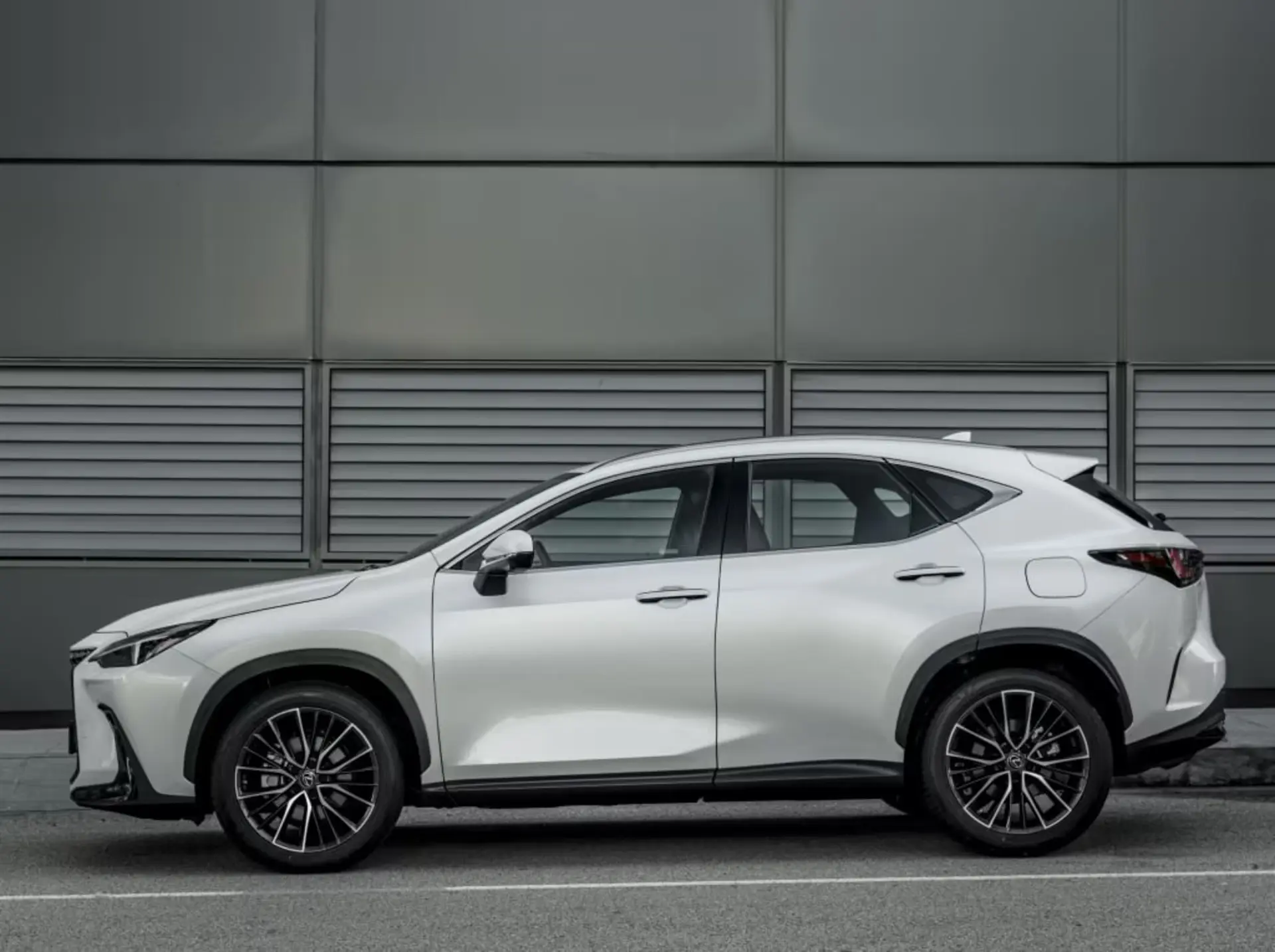 lexus NX NX260