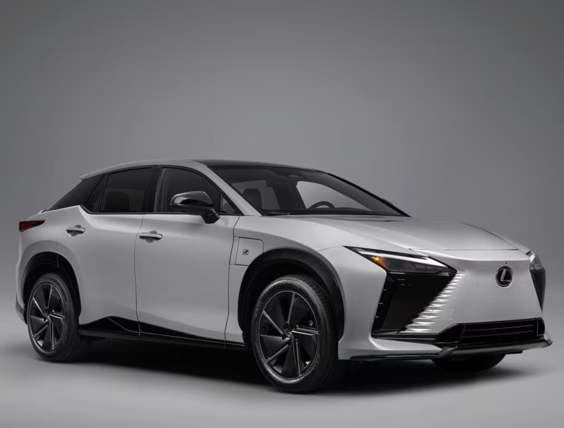 lexus rz 300e 