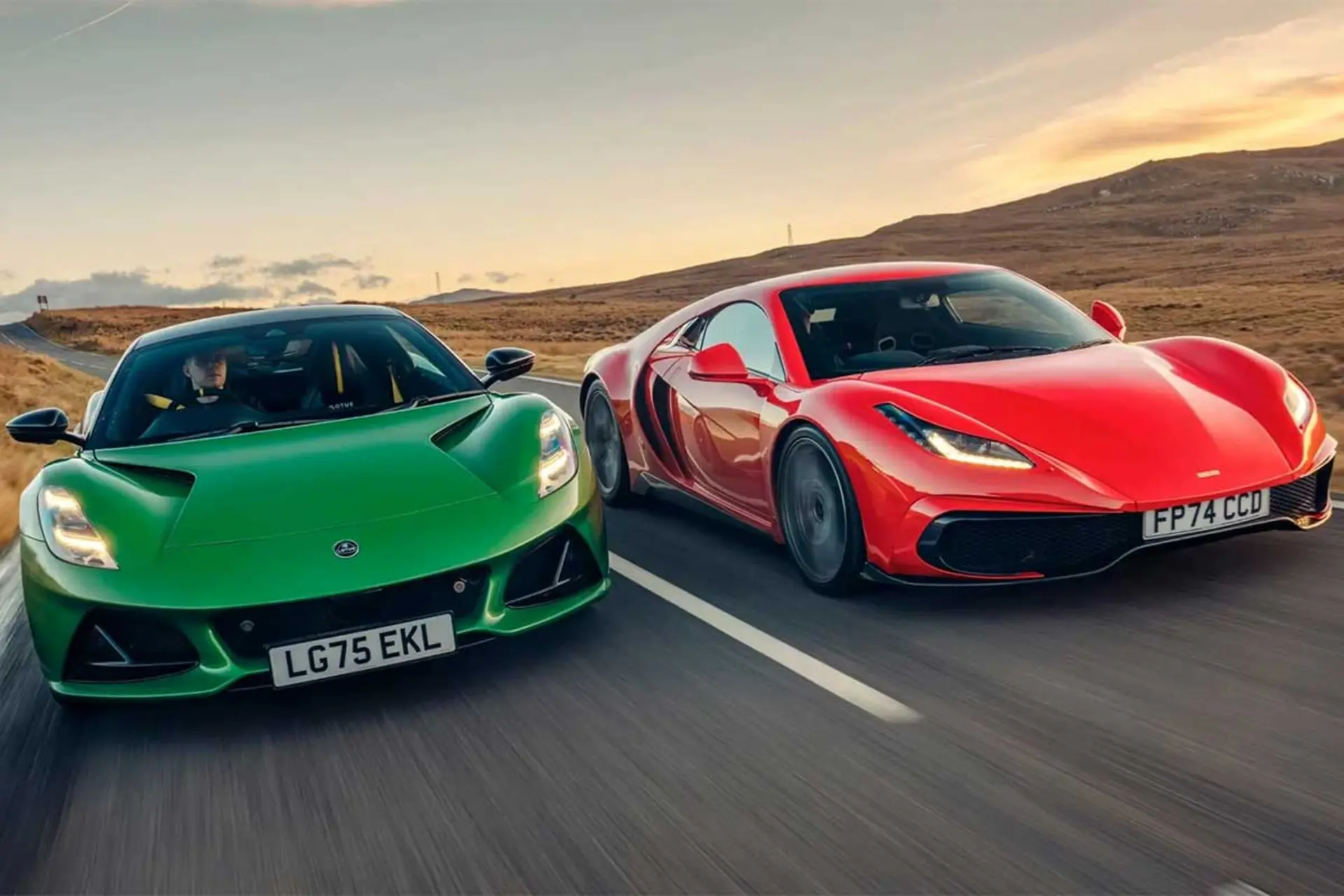 لوتوس امیرا در برابر نوبل M500