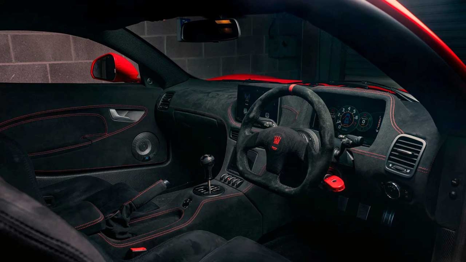 لوتوس امیرا در برابر نوبل M500