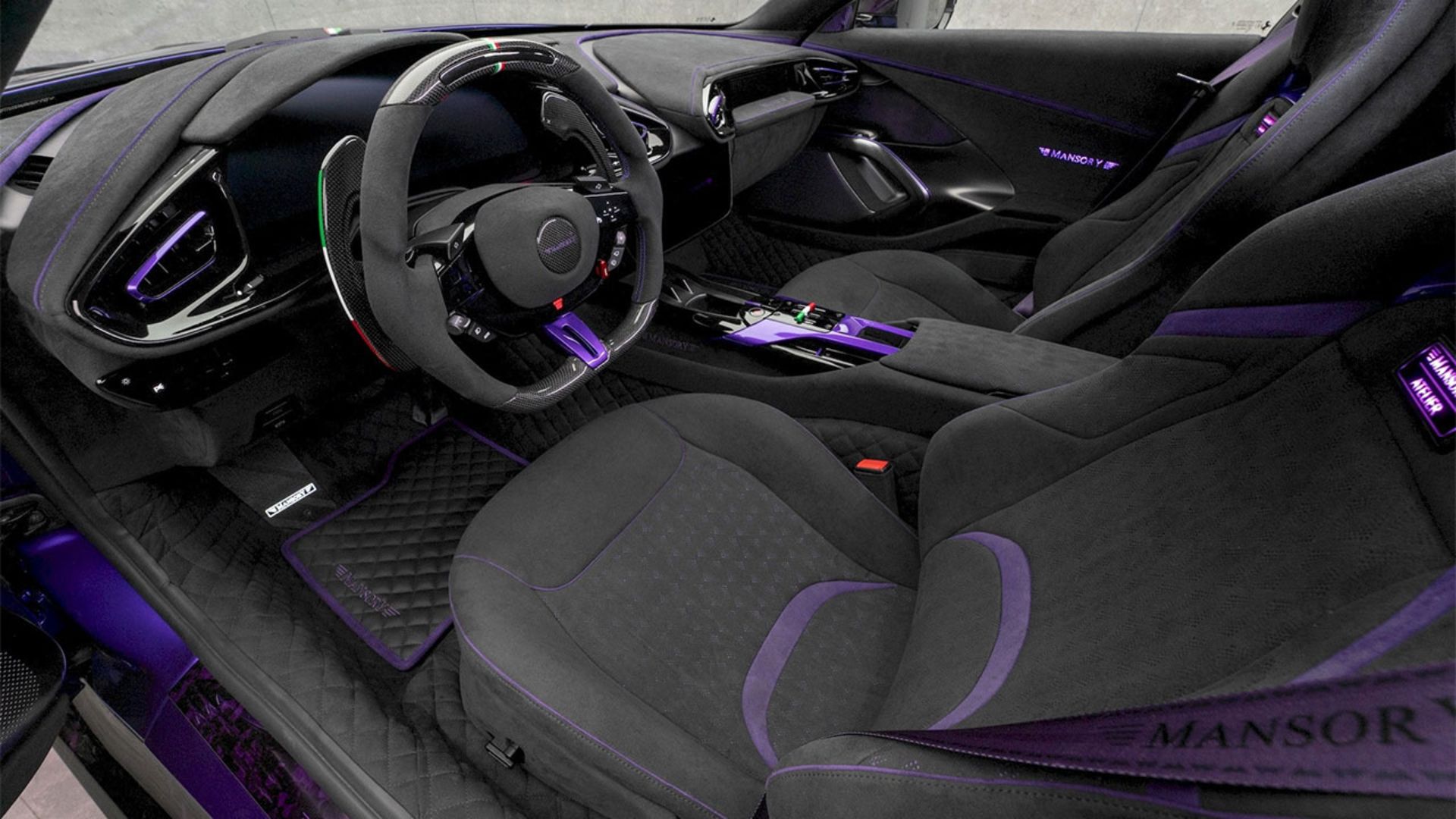 منصوری اکواستر فراری 12 چیلیندری