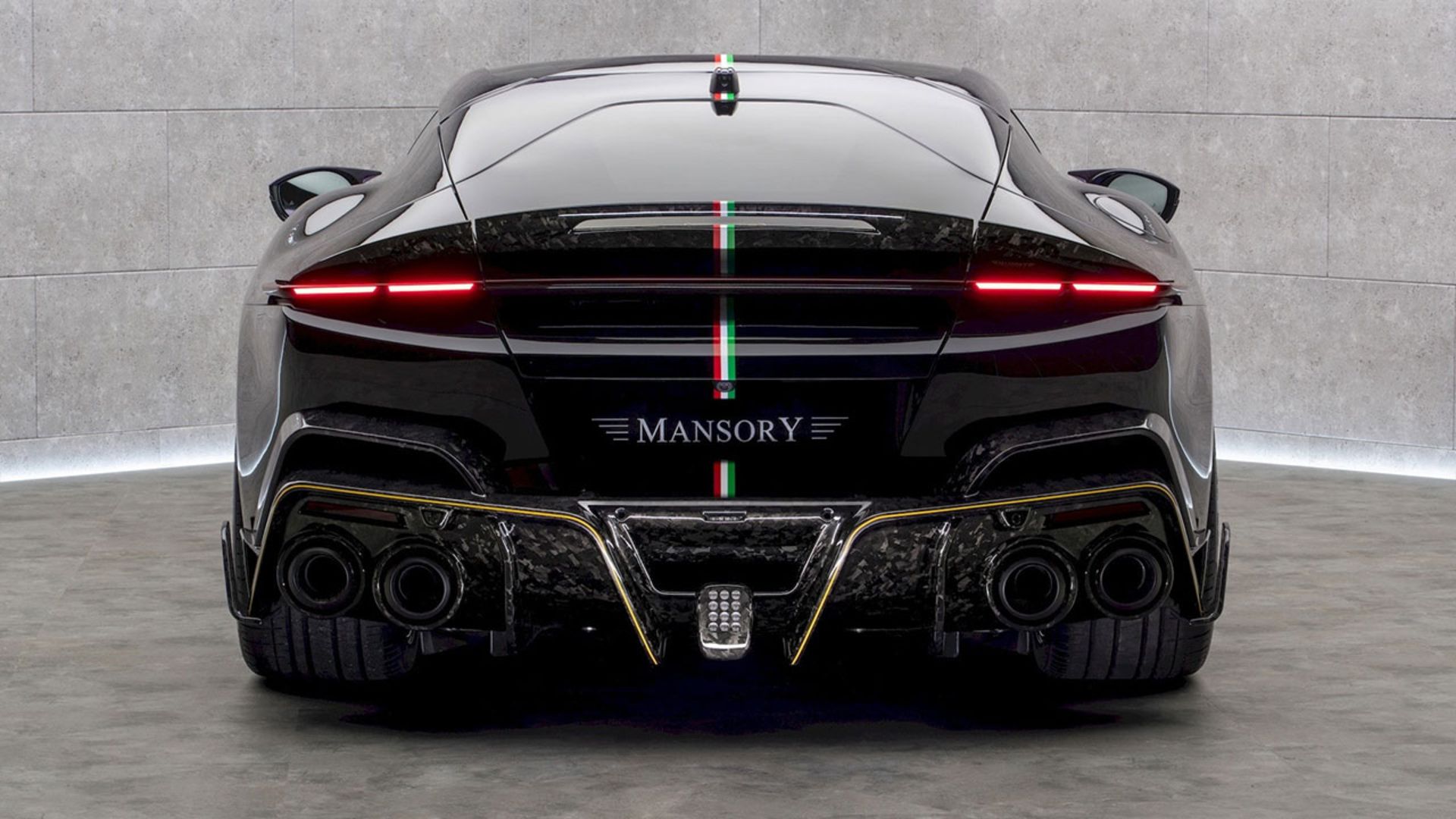 منصوری اکواستر فراری 12 چیلیندری