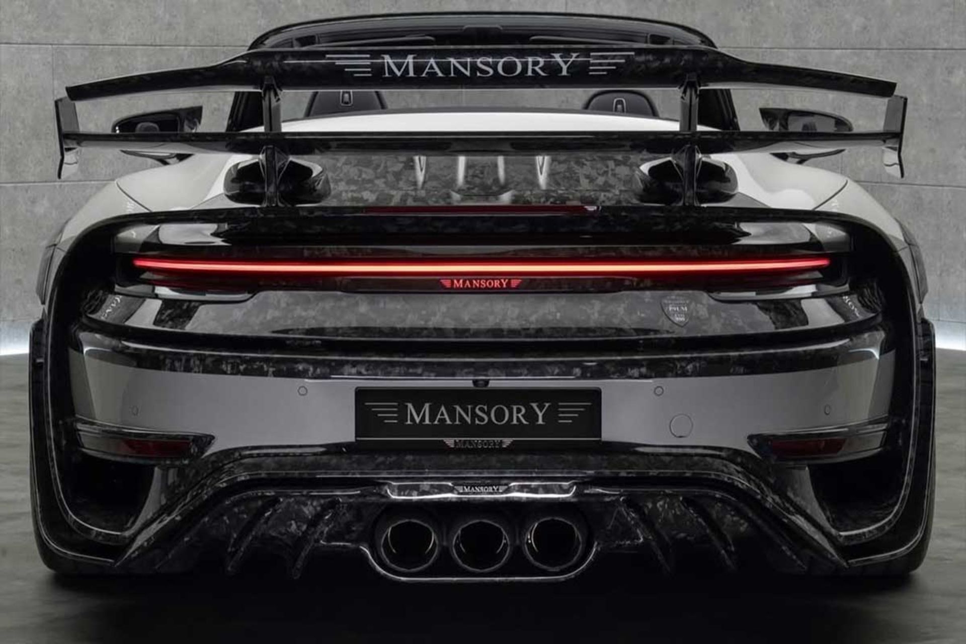 پورشه 911 توربو S منصوری P9LM EVO 900